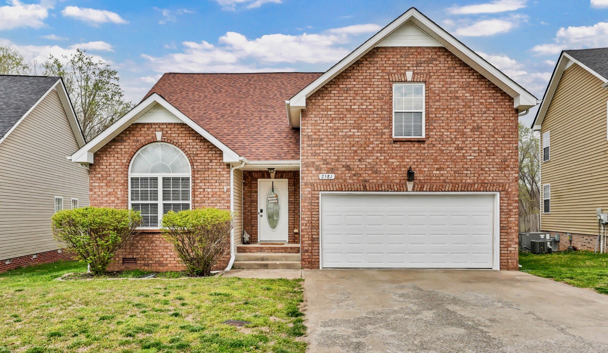2581 Alex Overlook Way — photo