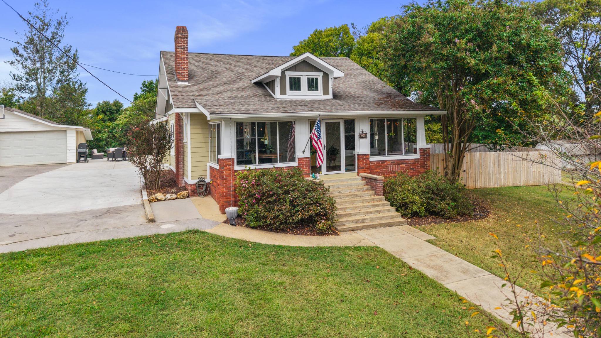 621 Highland Avenue, NW — photo