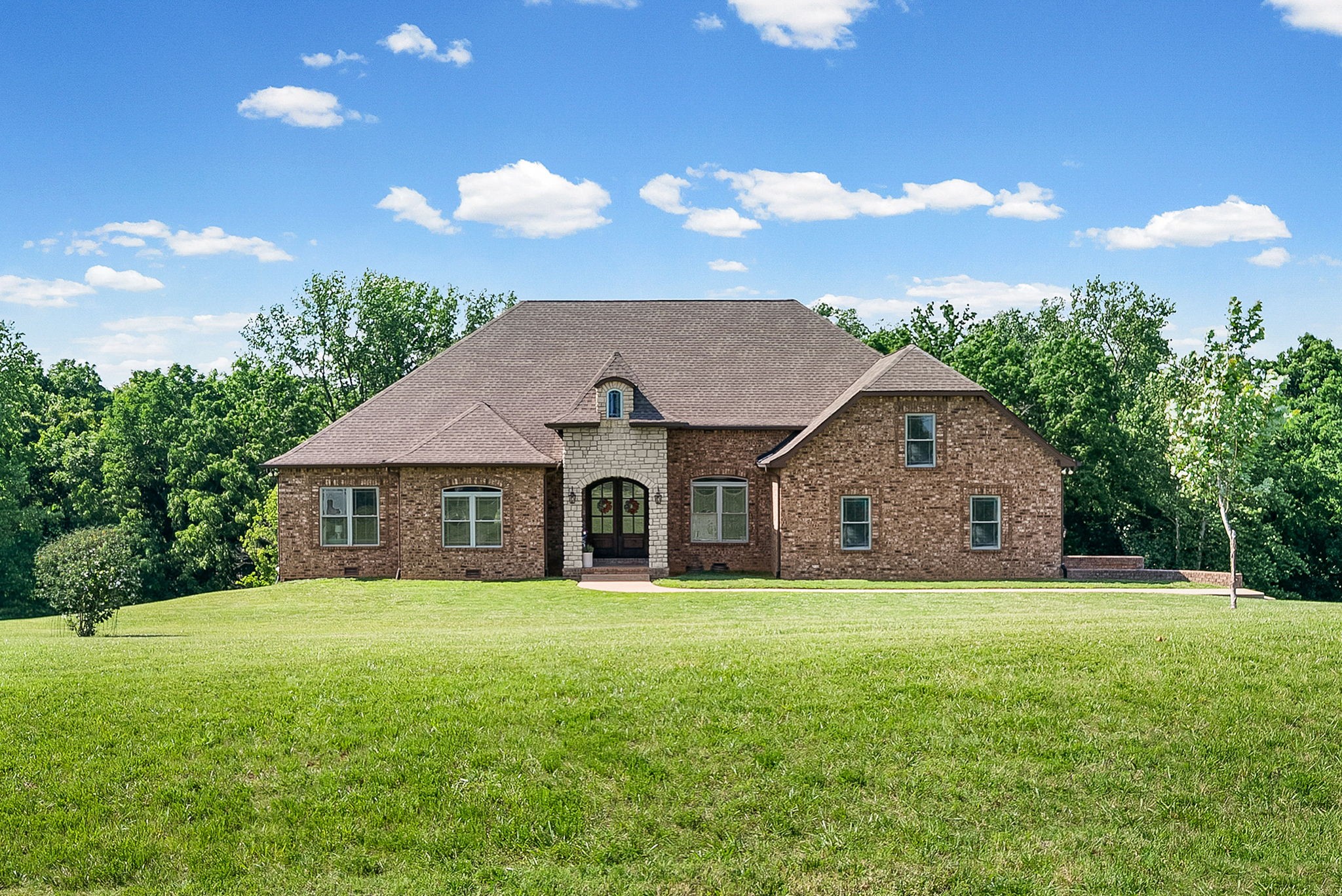 2447 Pleasant View Road, Pleasant View, TN 37146