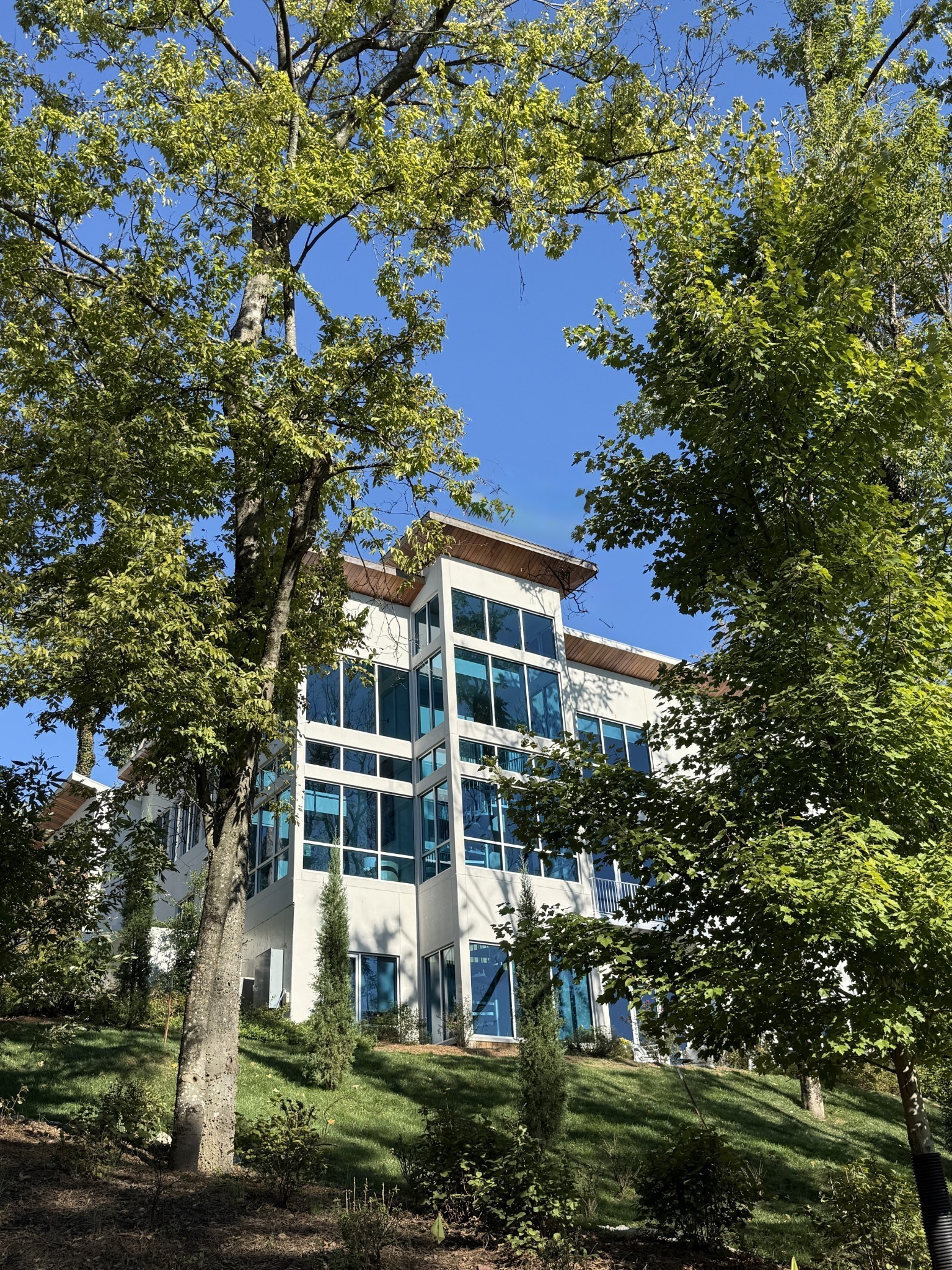 1701 Woodsong Dr — photo