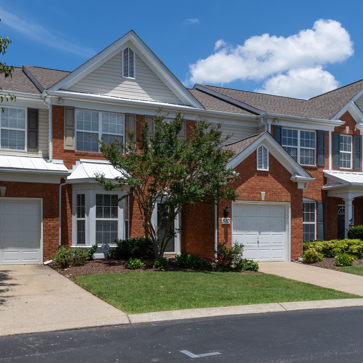 510 Old Towne Dr — photo