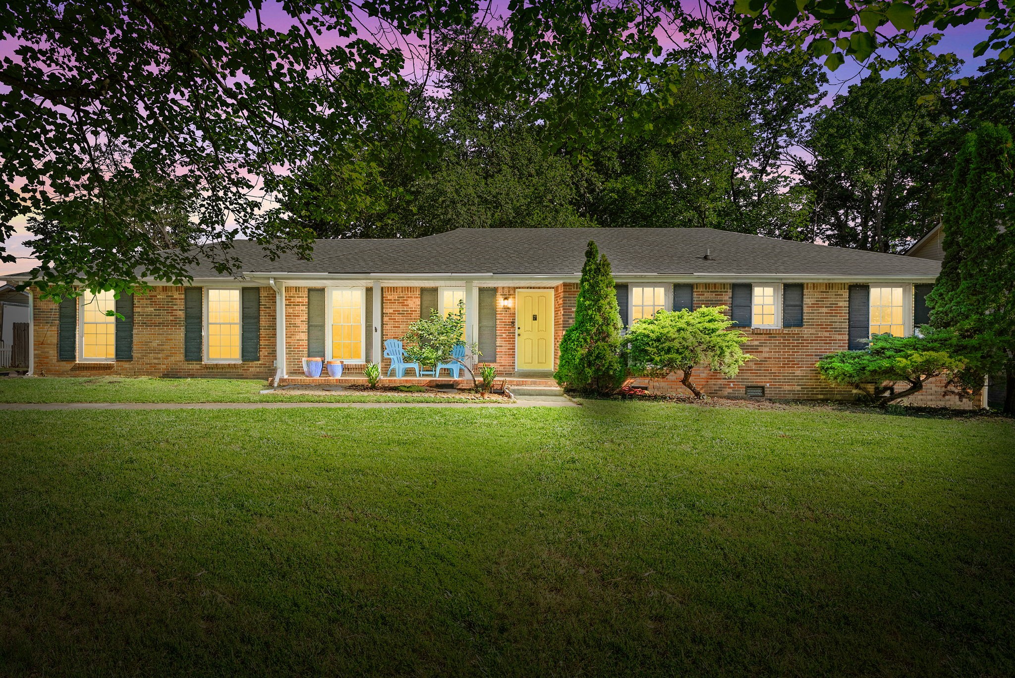 1534 Armistead Dr — photo