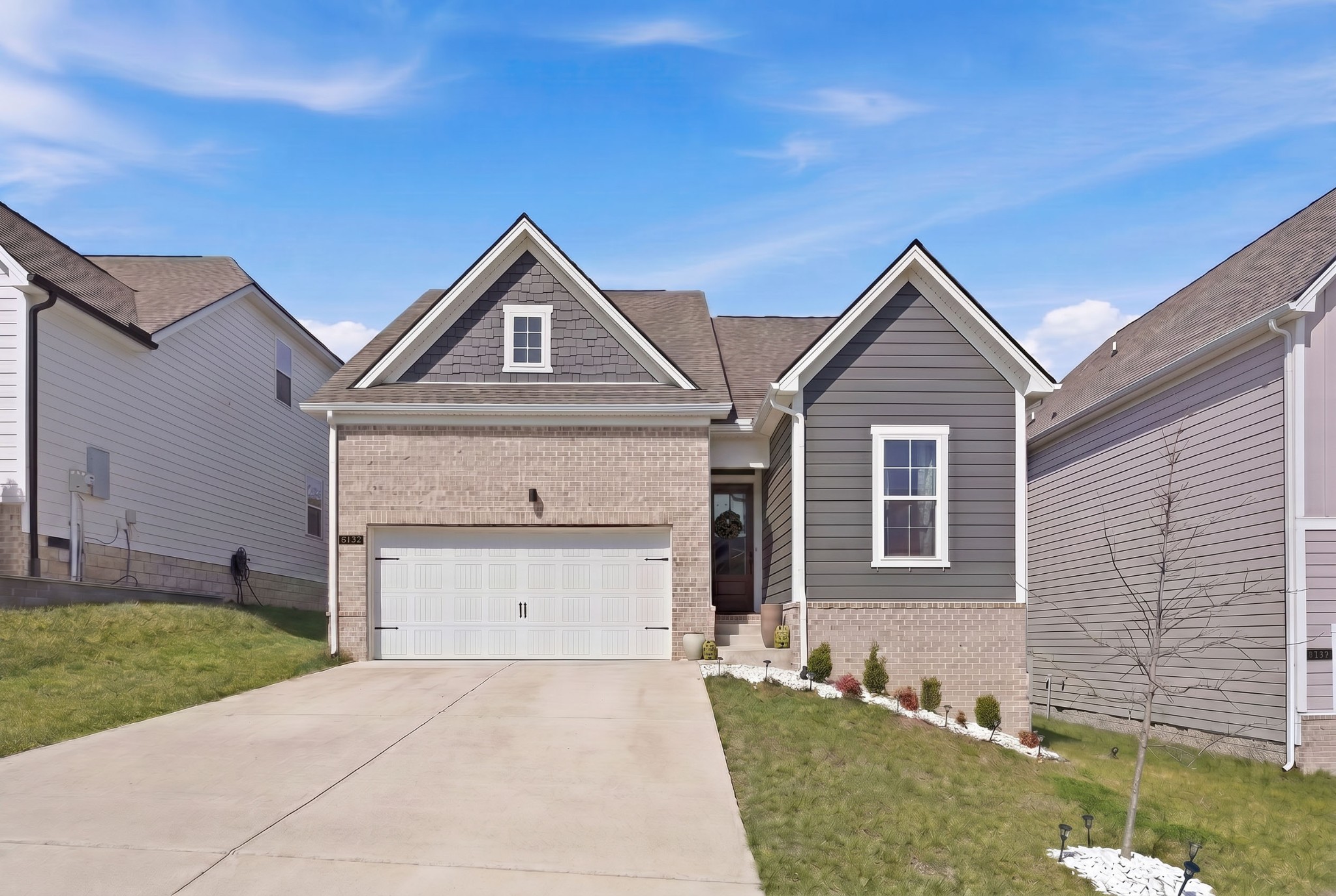 6132 Saxlingham Pl — photo