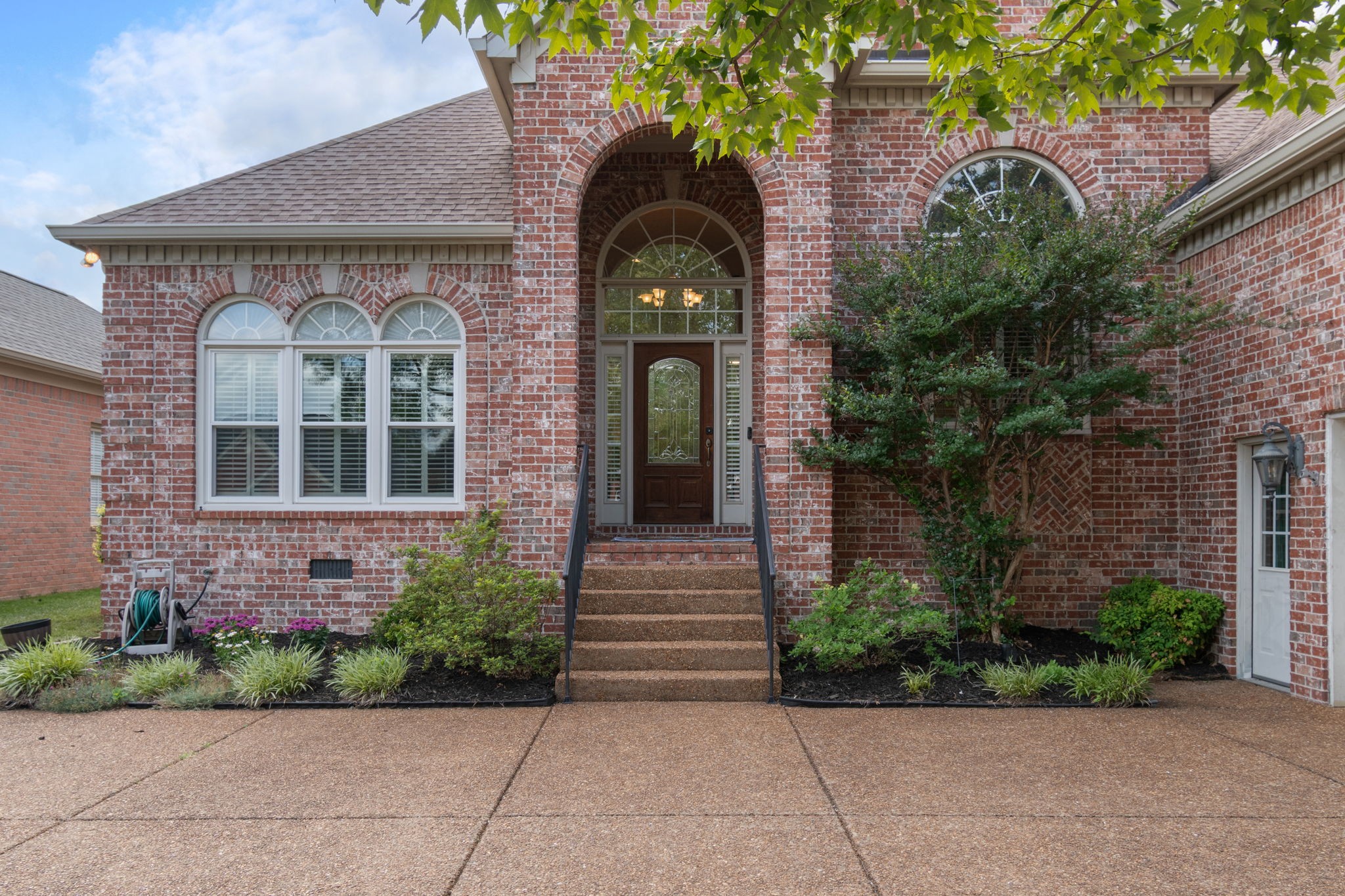 257 Noah Dr — photo
