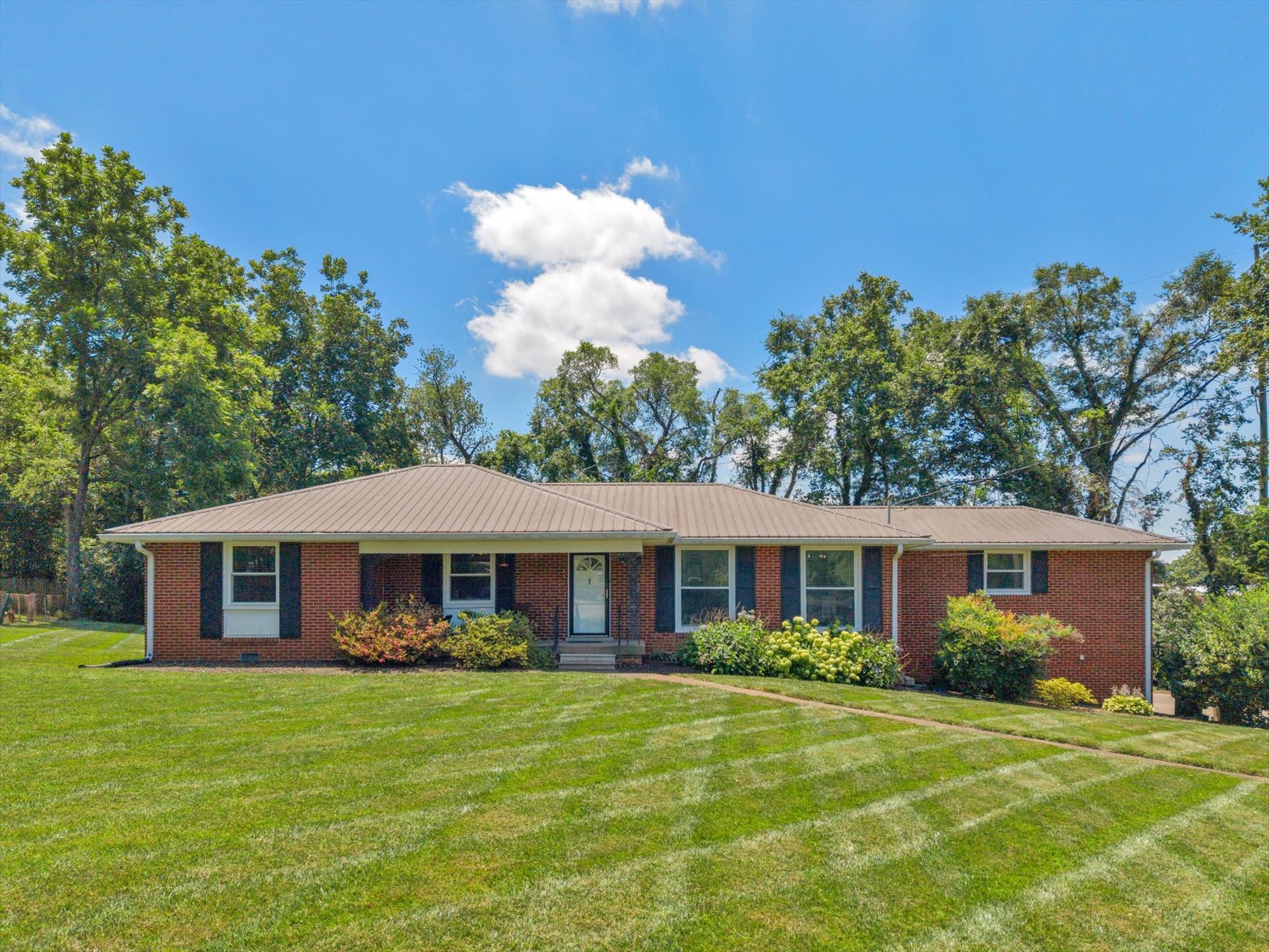 2801 Capella Ct — photo