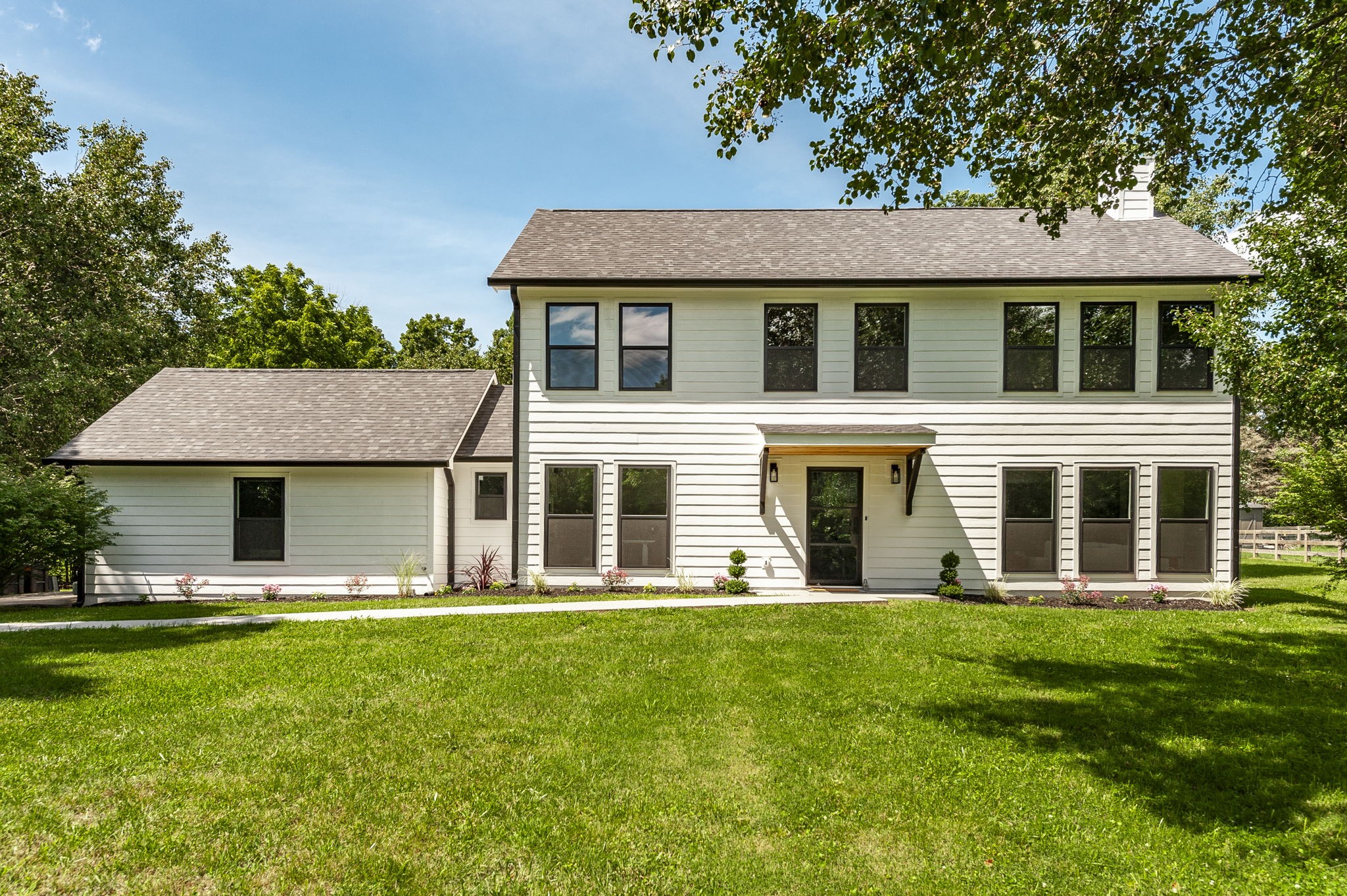 628 Vaughans Gap Rd — photo