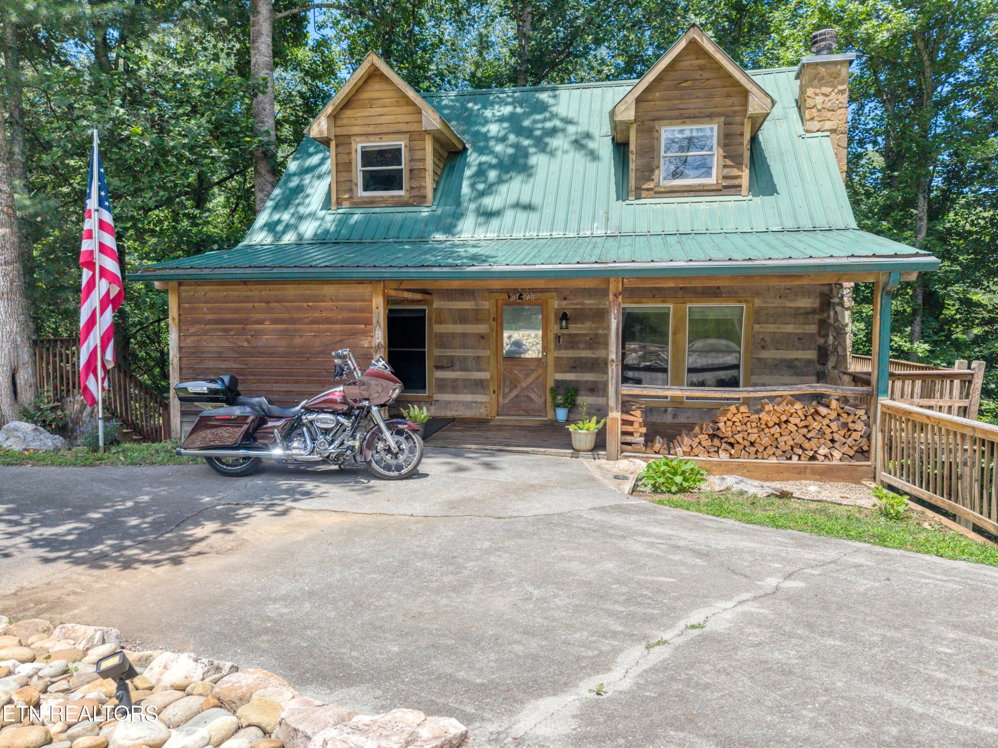 124 E Leatherwood Drive — photo