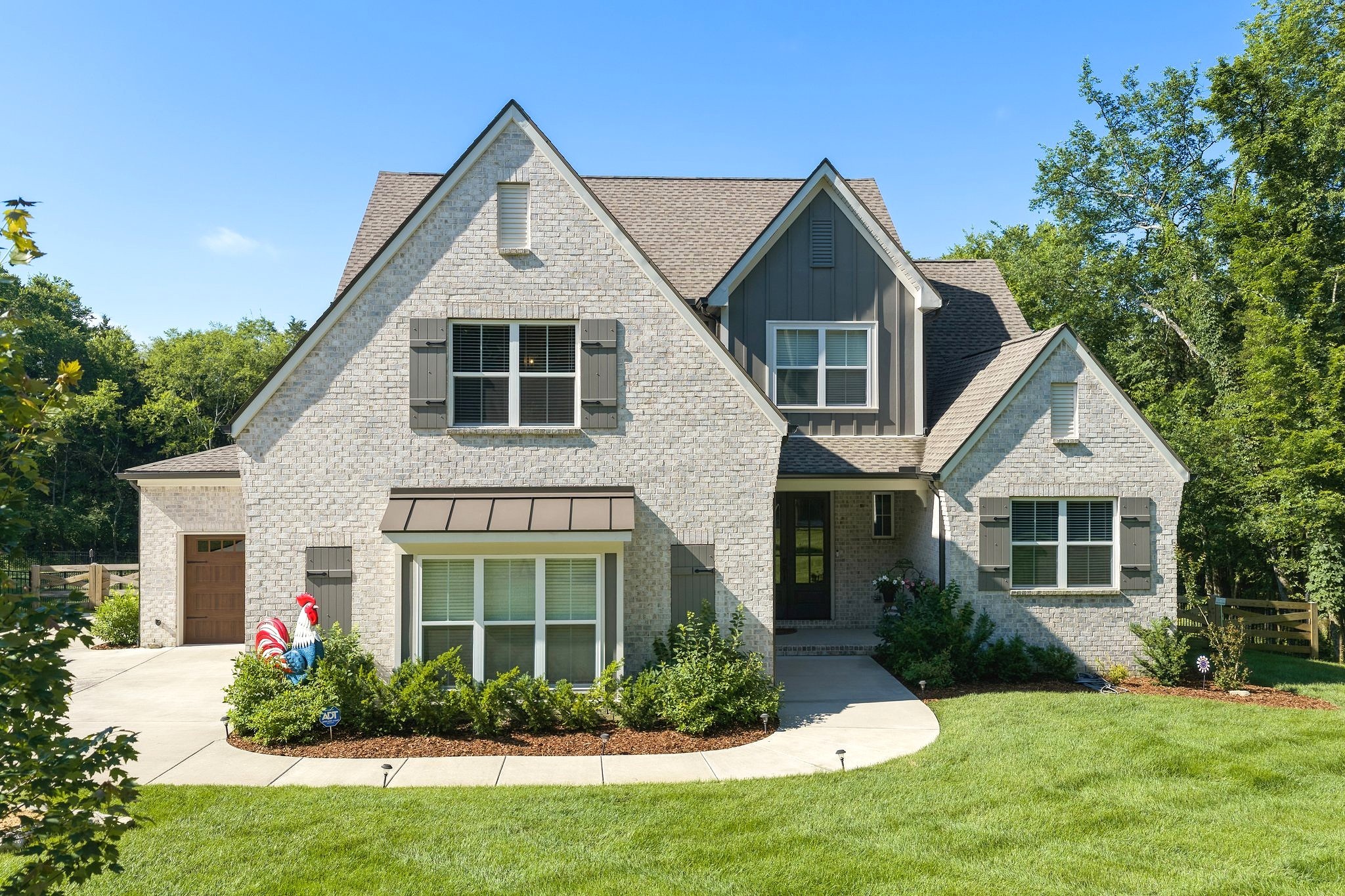 1610 Stewarts Ferry Pike — photo