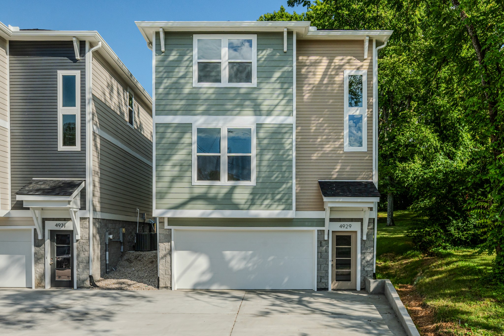 4929 Leesa Ann Ln — photo