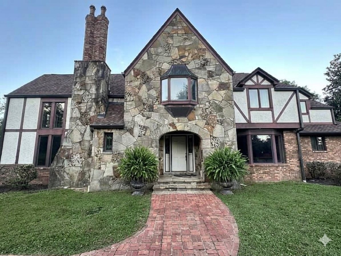 202 Oak Hill Dr — photo