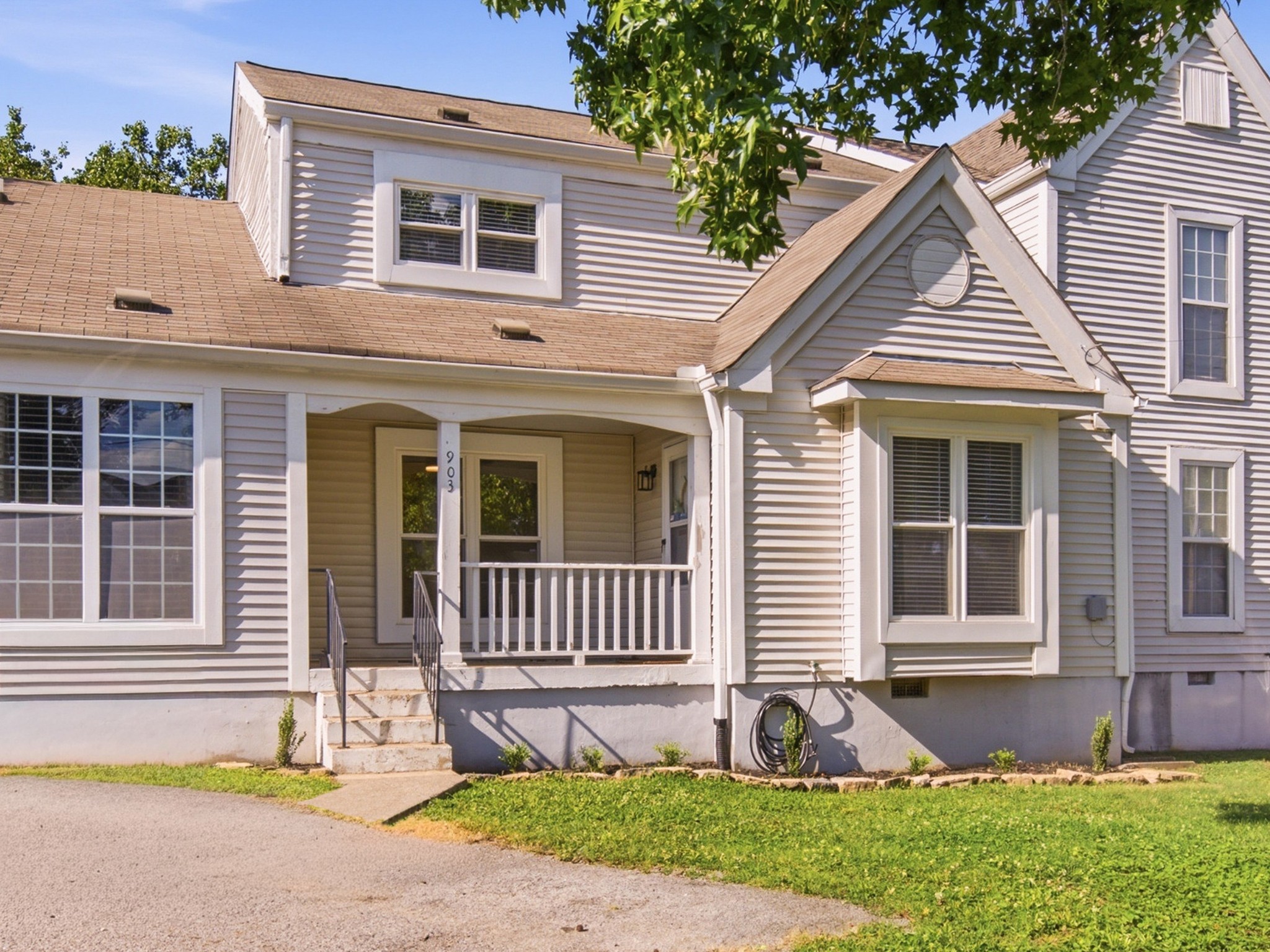 903 Rachels Pl — photo