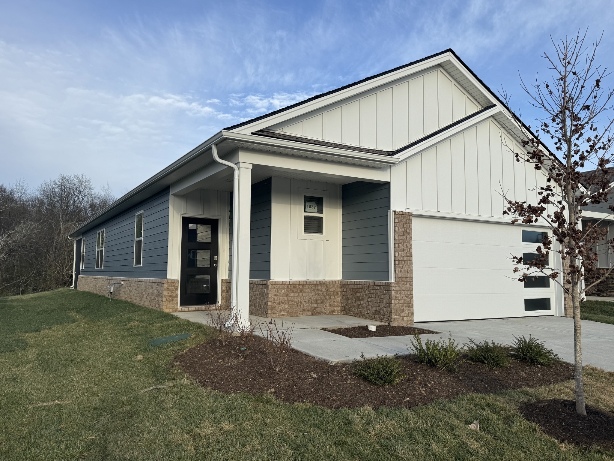 753 Yeetum Pvt Bend — photo