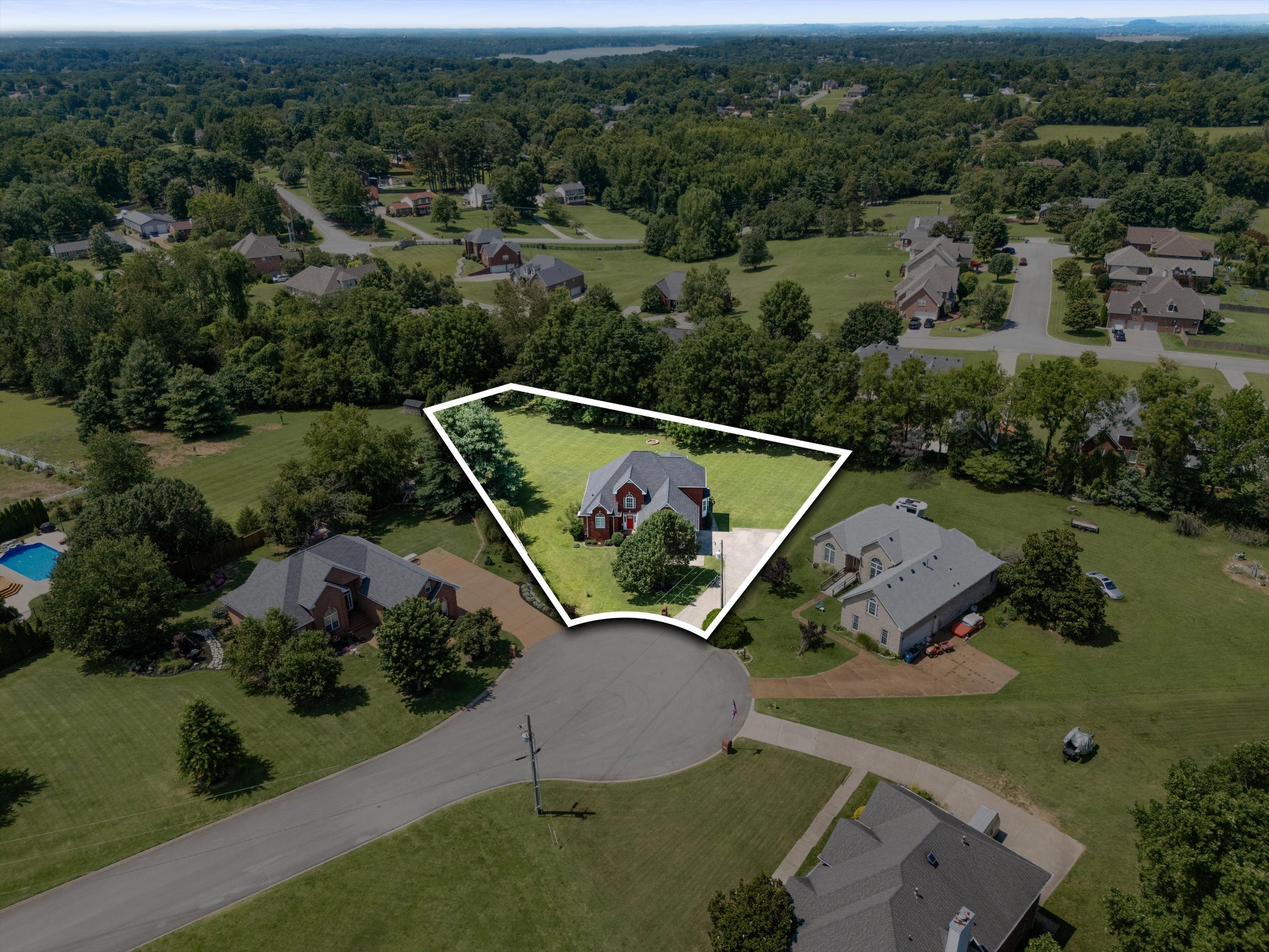 1502 Foxhaven Ct — photo