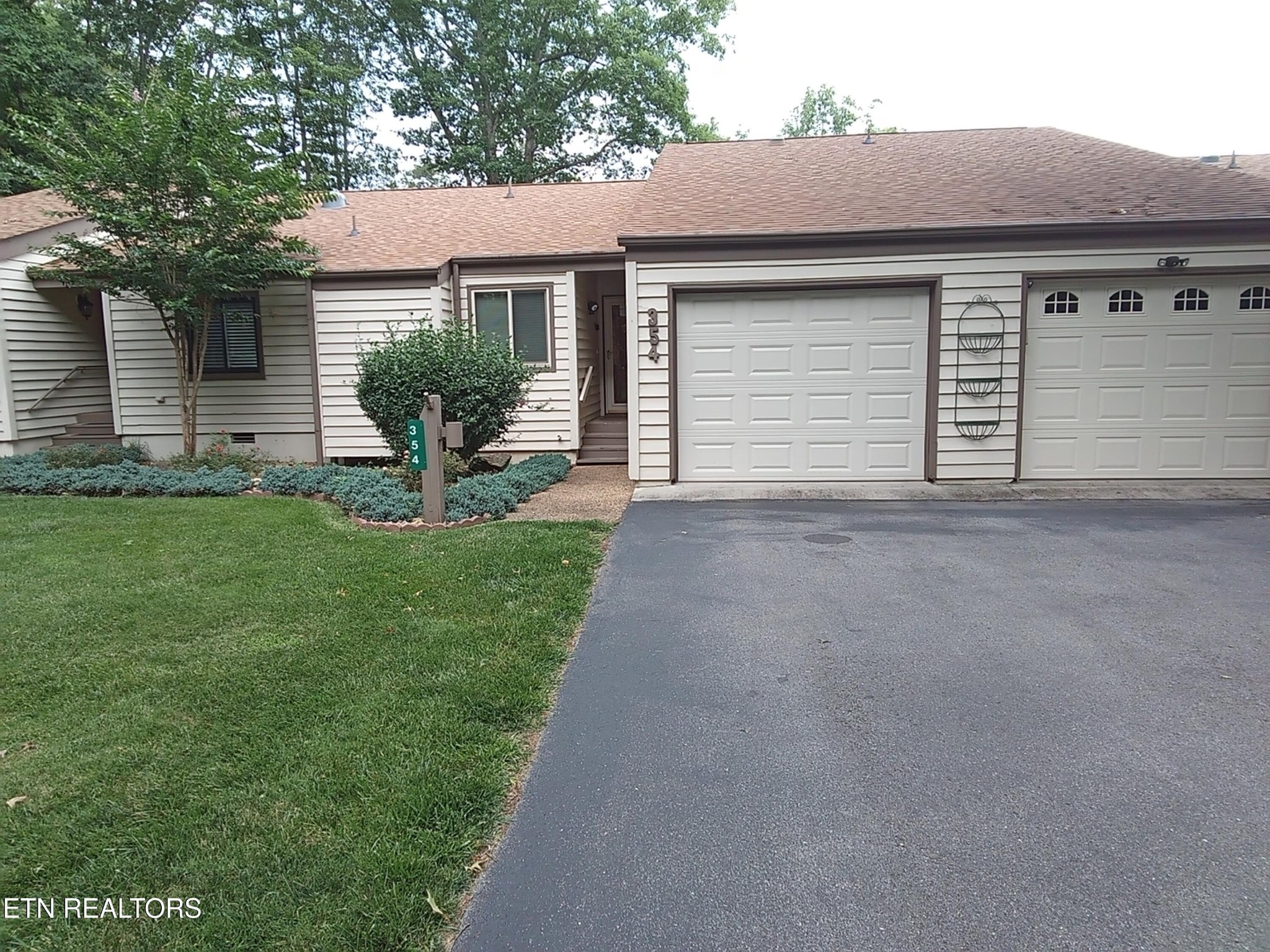 354 Lake Catherine Lane — photo