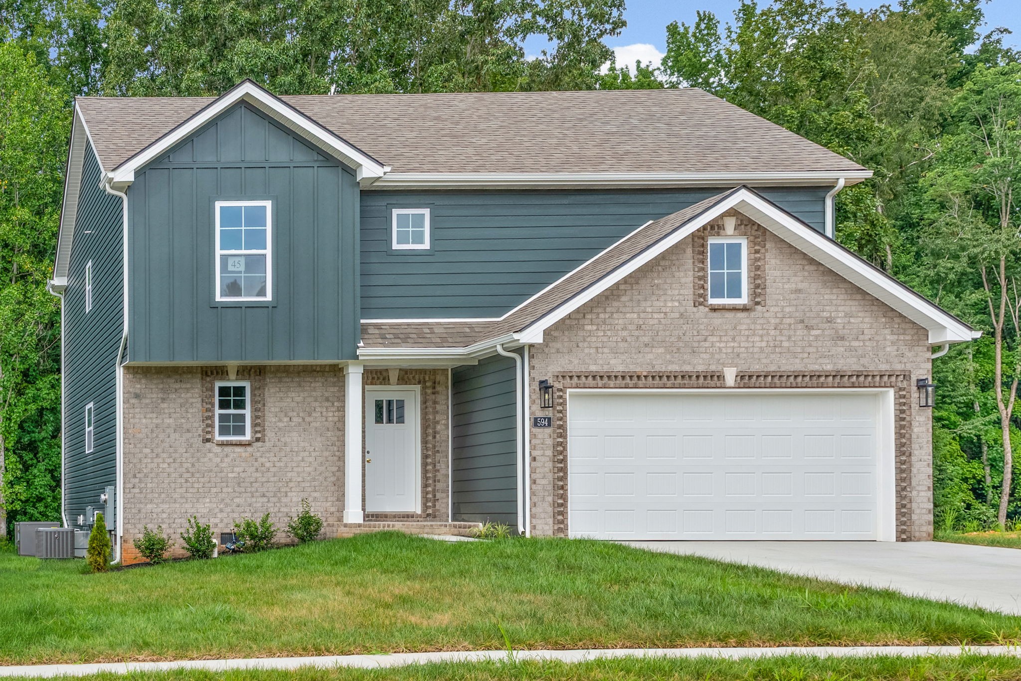 594 Willow Park Dr — photo