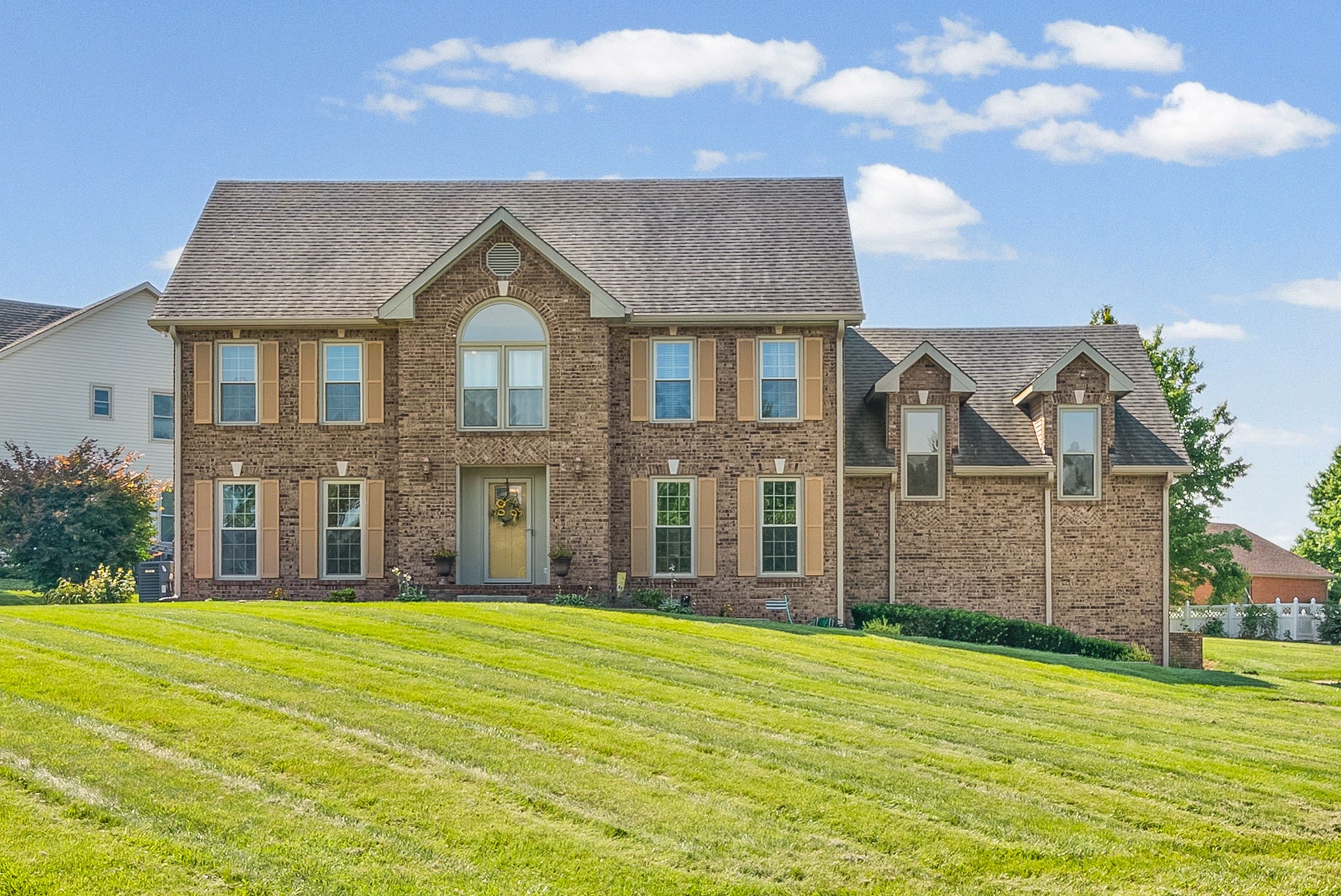 215 Avignon Way — photo