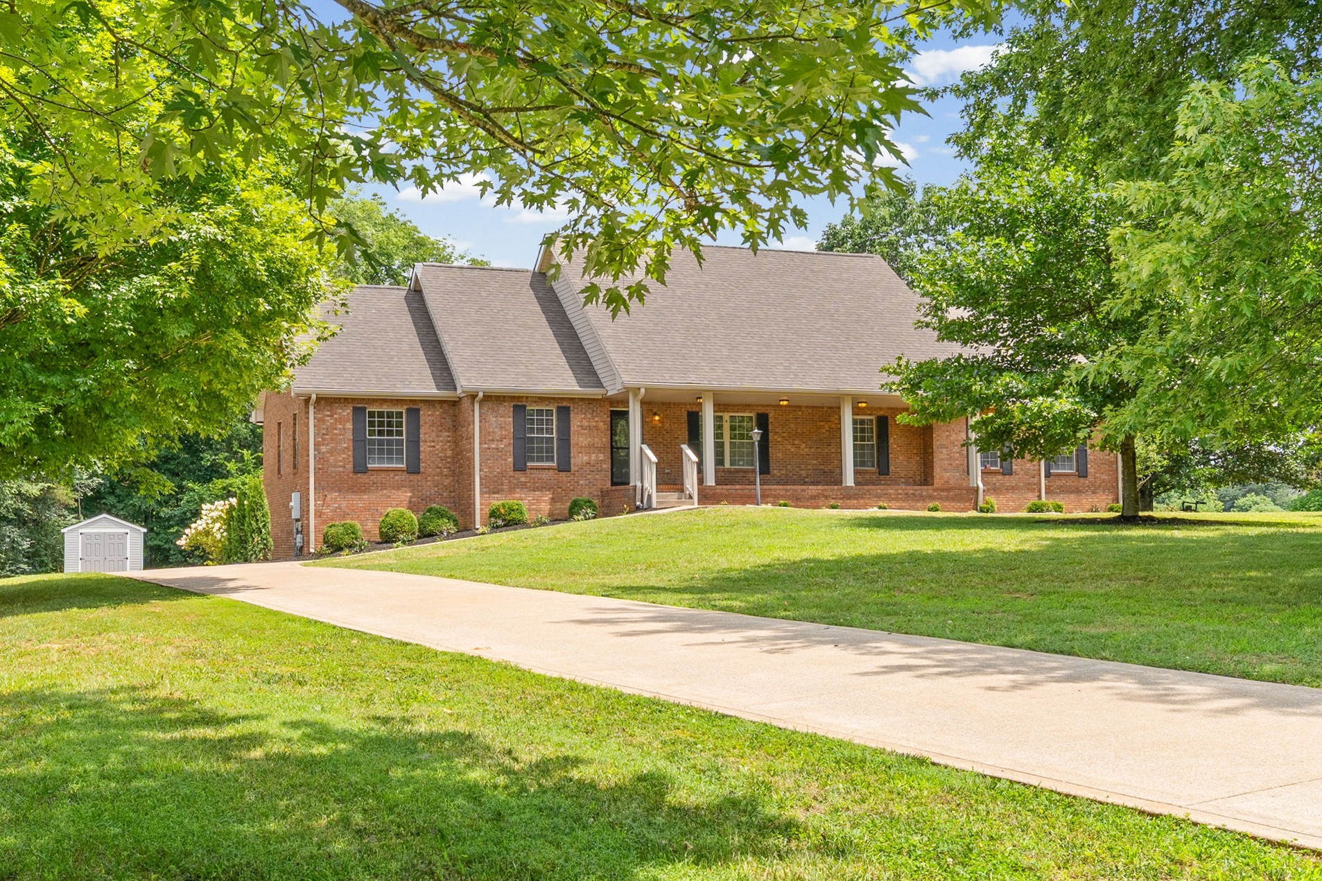 748 Gholson Rd — photo