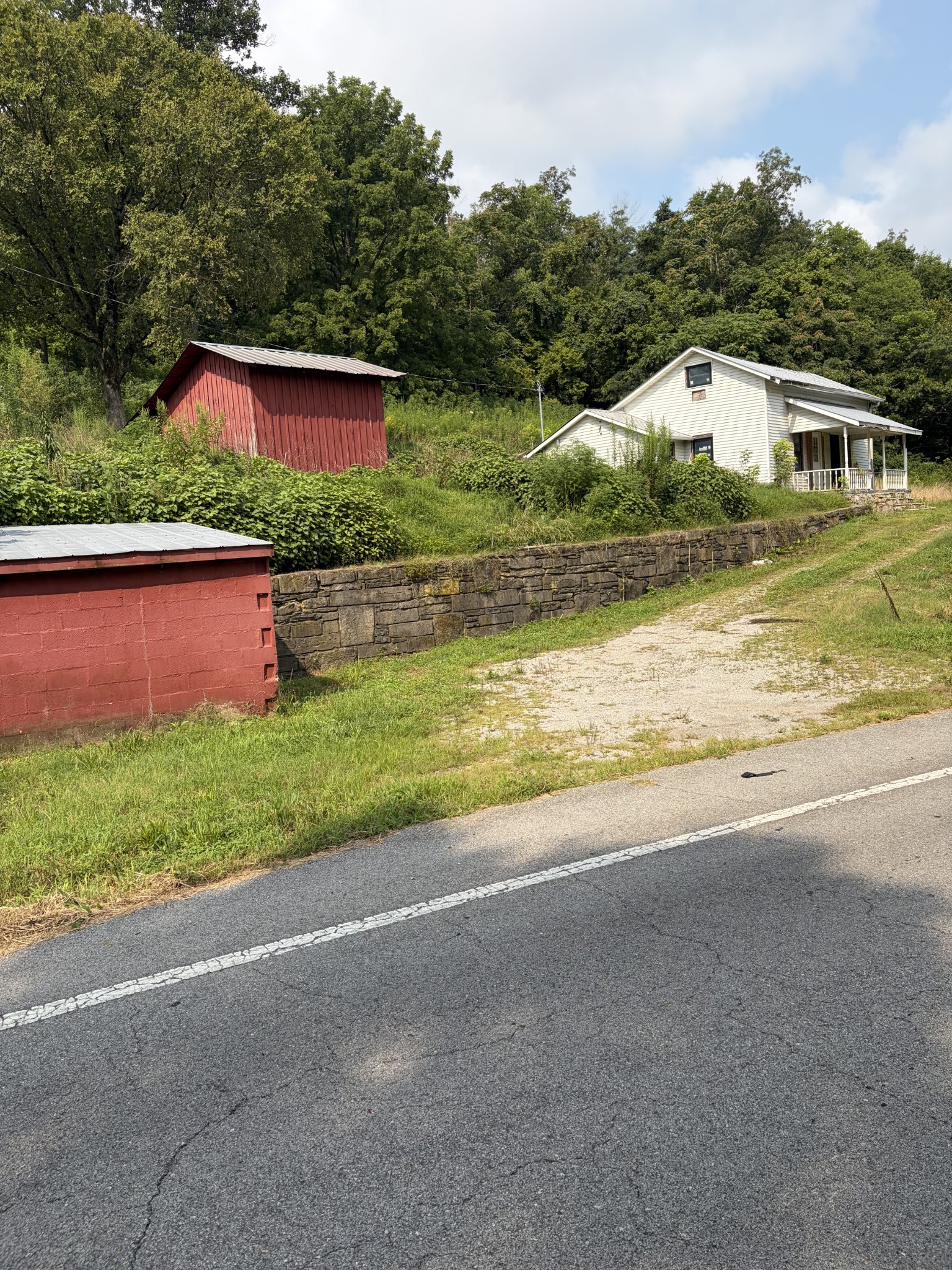 13135 Campbellsville Rd — photo