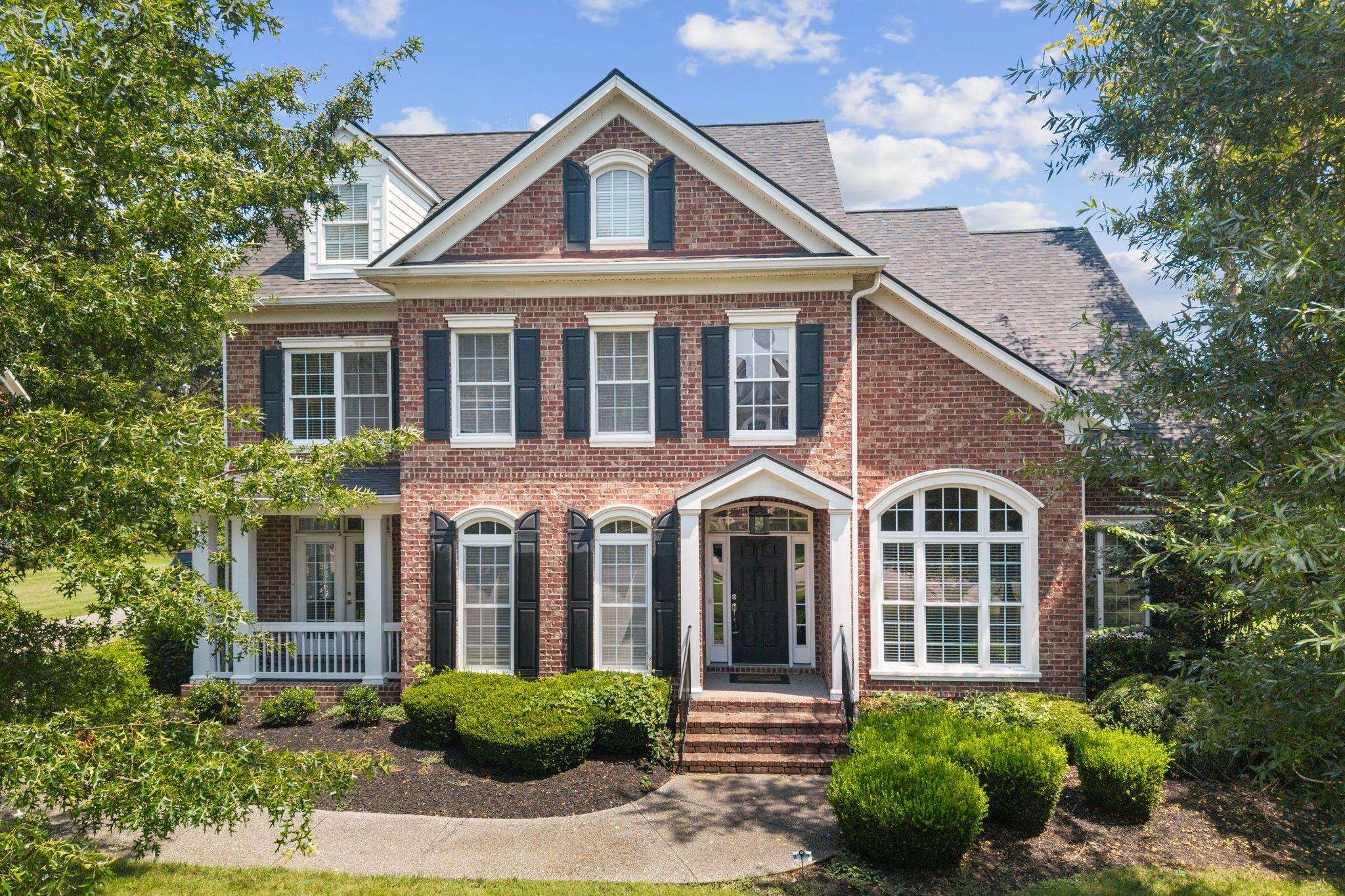 1300 Bull Run Ct — photo