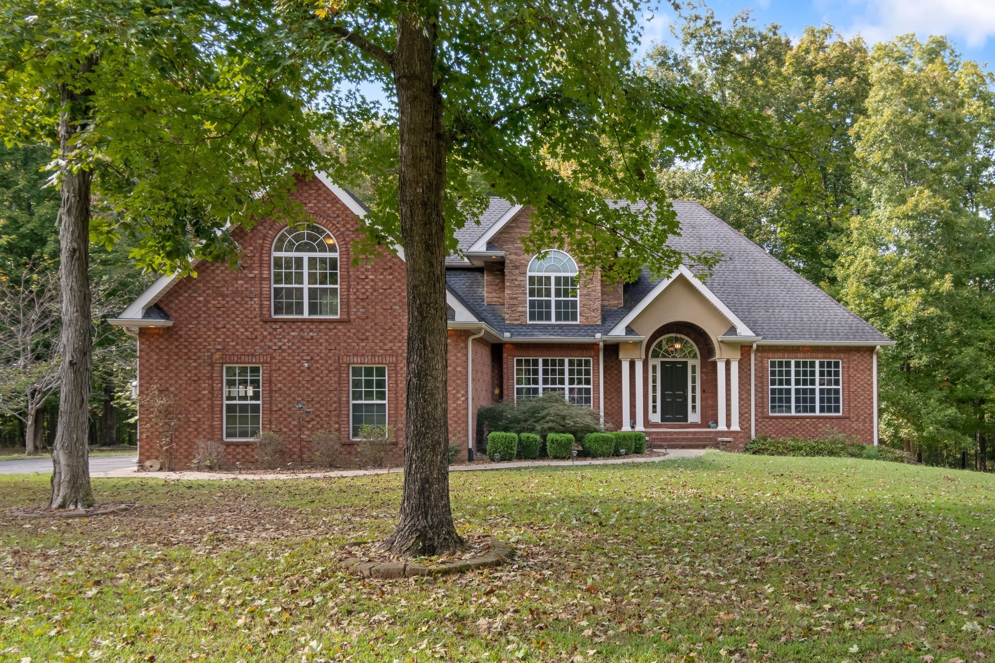 5756 Burgess Gower Road, Springfield, TN 37172