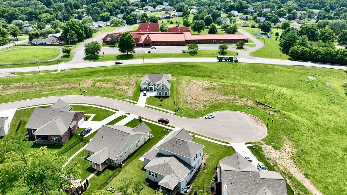 6512 Ripple Ridge Court, Columbia, TN 38401 — photo 2