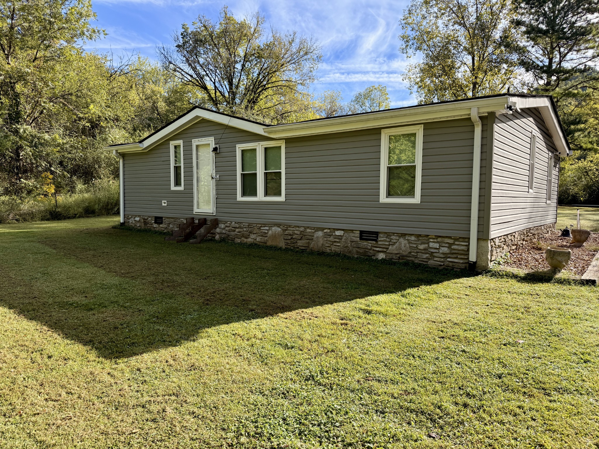 1640 Allen Brown Rd — photo