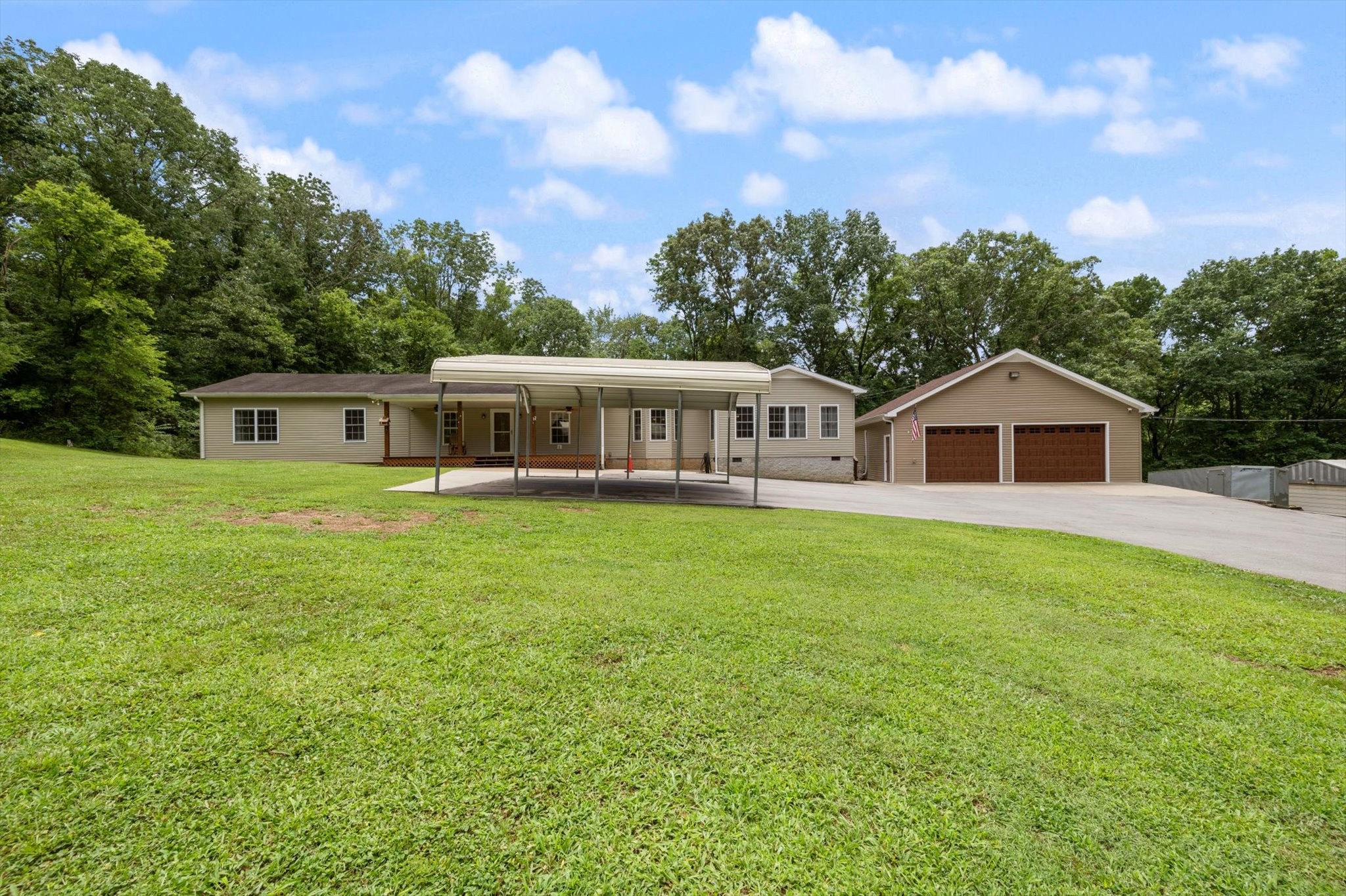 3044 Henderson Road, Springfield, TN 37172