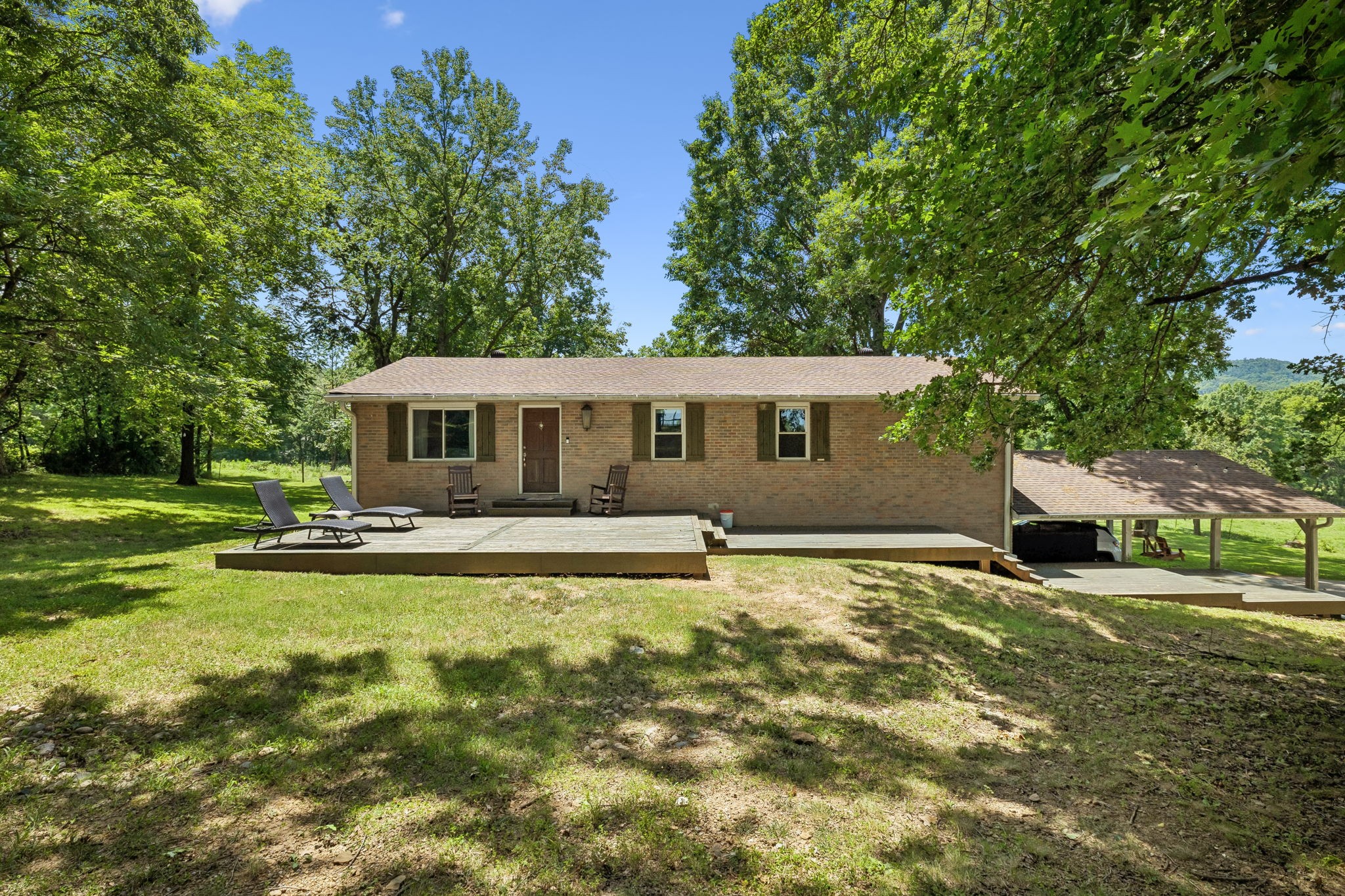 2667 Sanford Rd — photo