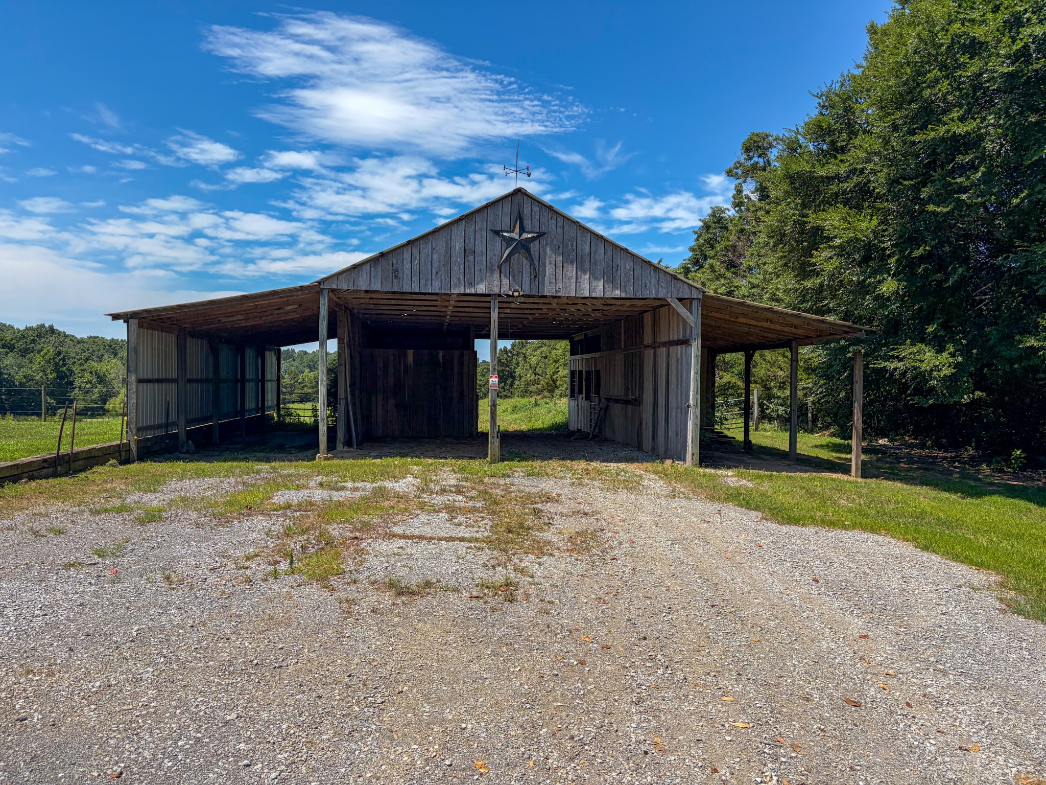 285 Calvert Ridge Road, Westmoreland, TN 37186 — photo 2