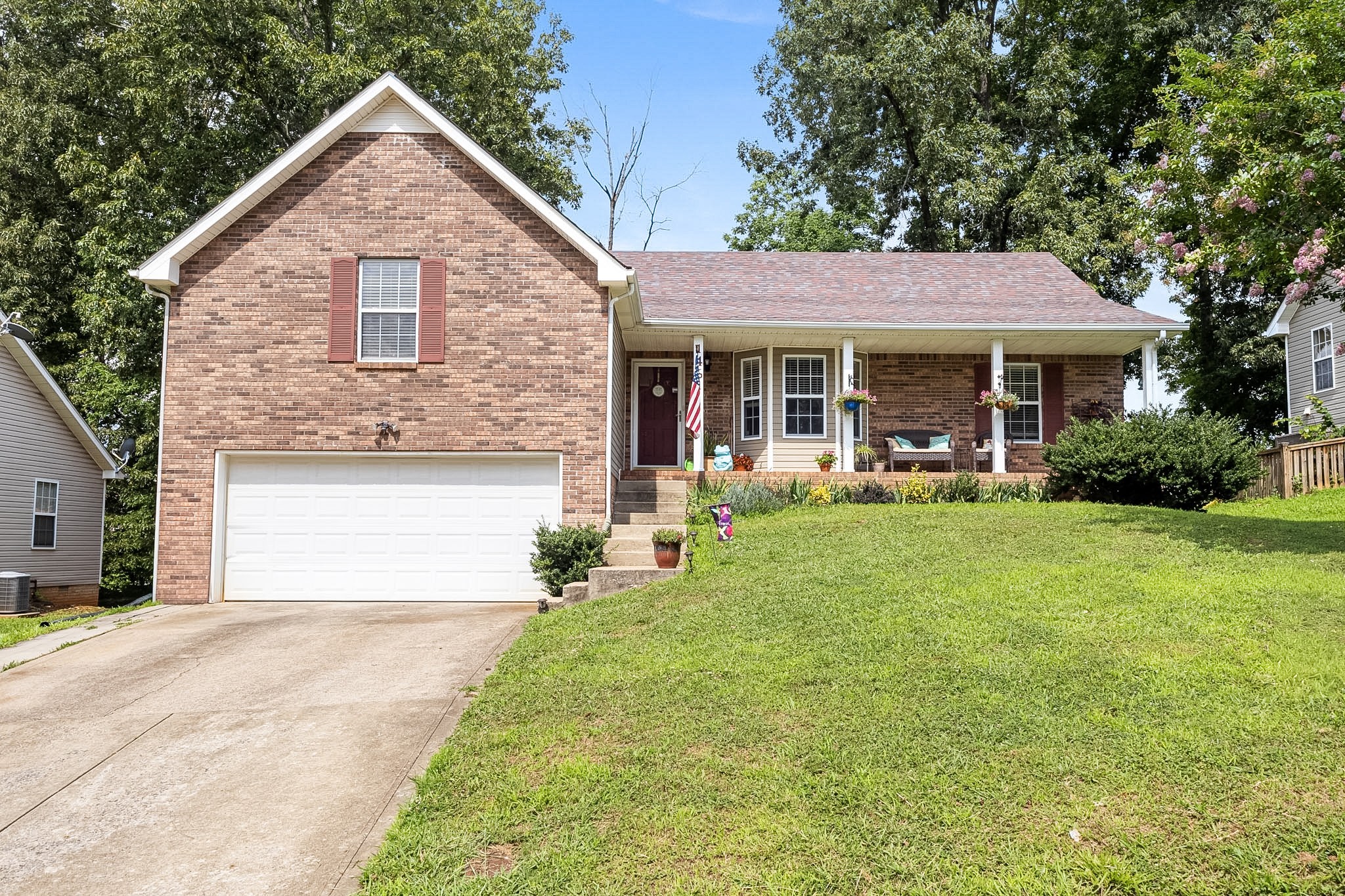 1461 Cedar Springs Cir — photo