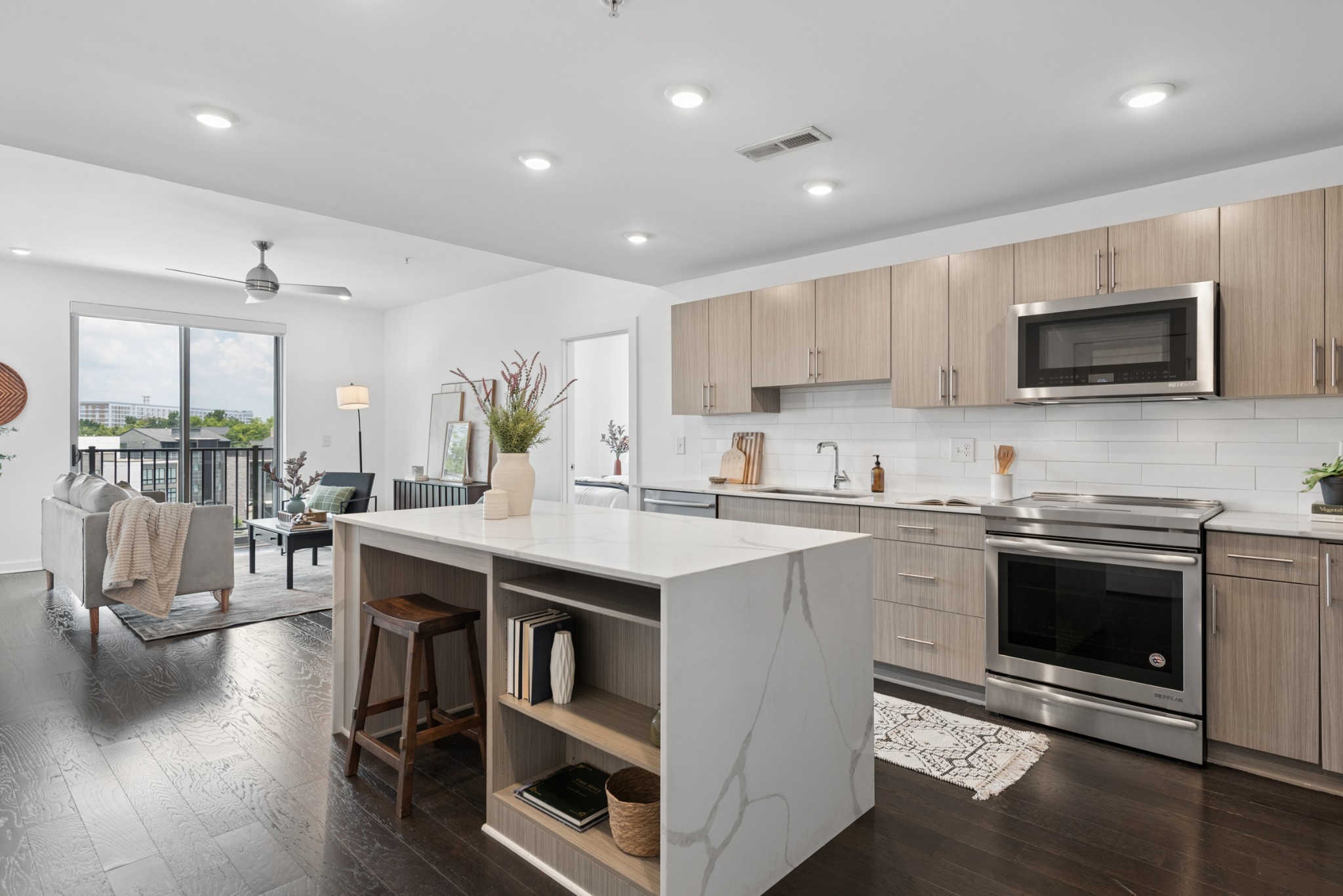 3116 W End Cir 205 — photo