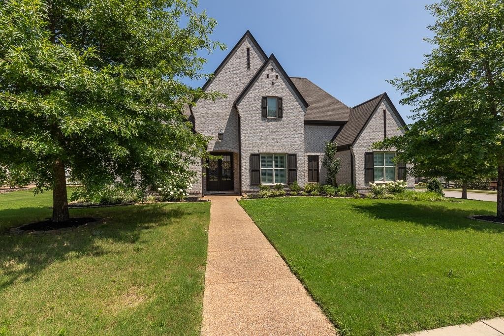 460 Saunders Creek Cir — photo