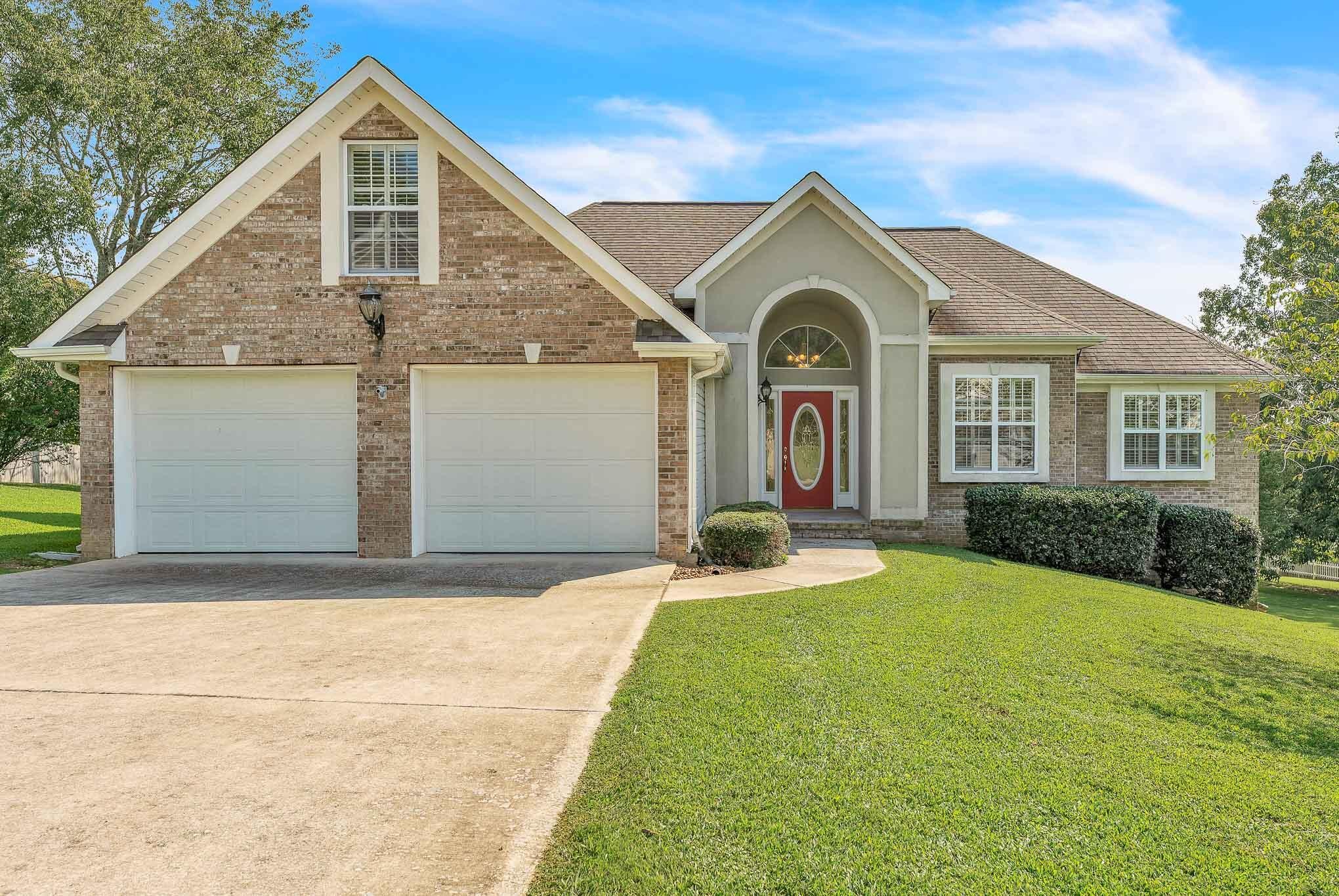 192 Clearview Circle, NE — photo