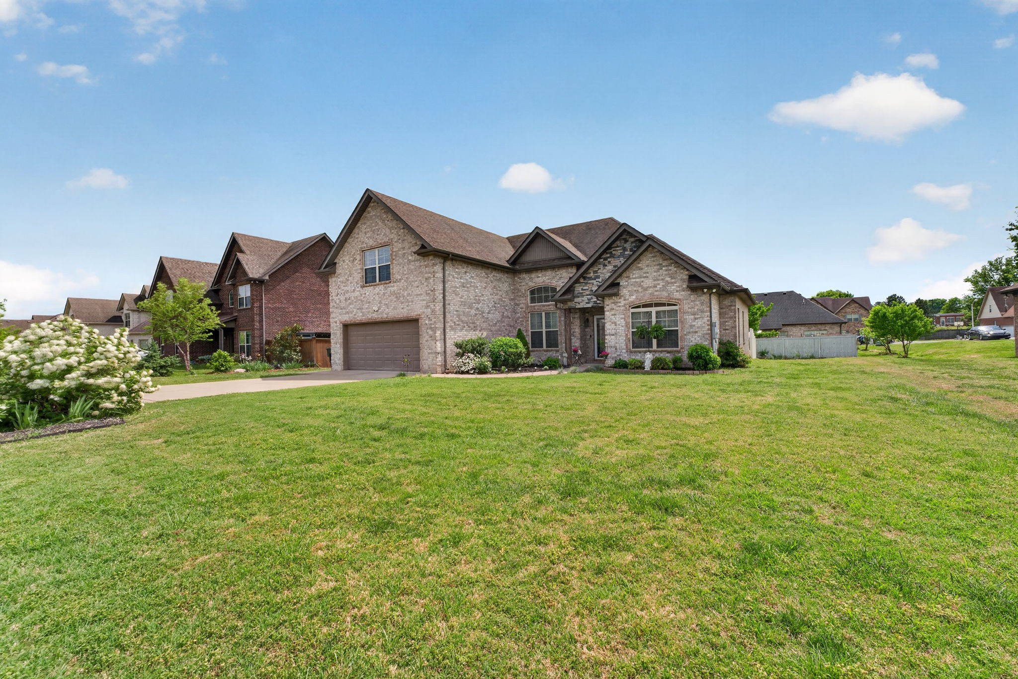 1640 Drayton Drive — photo