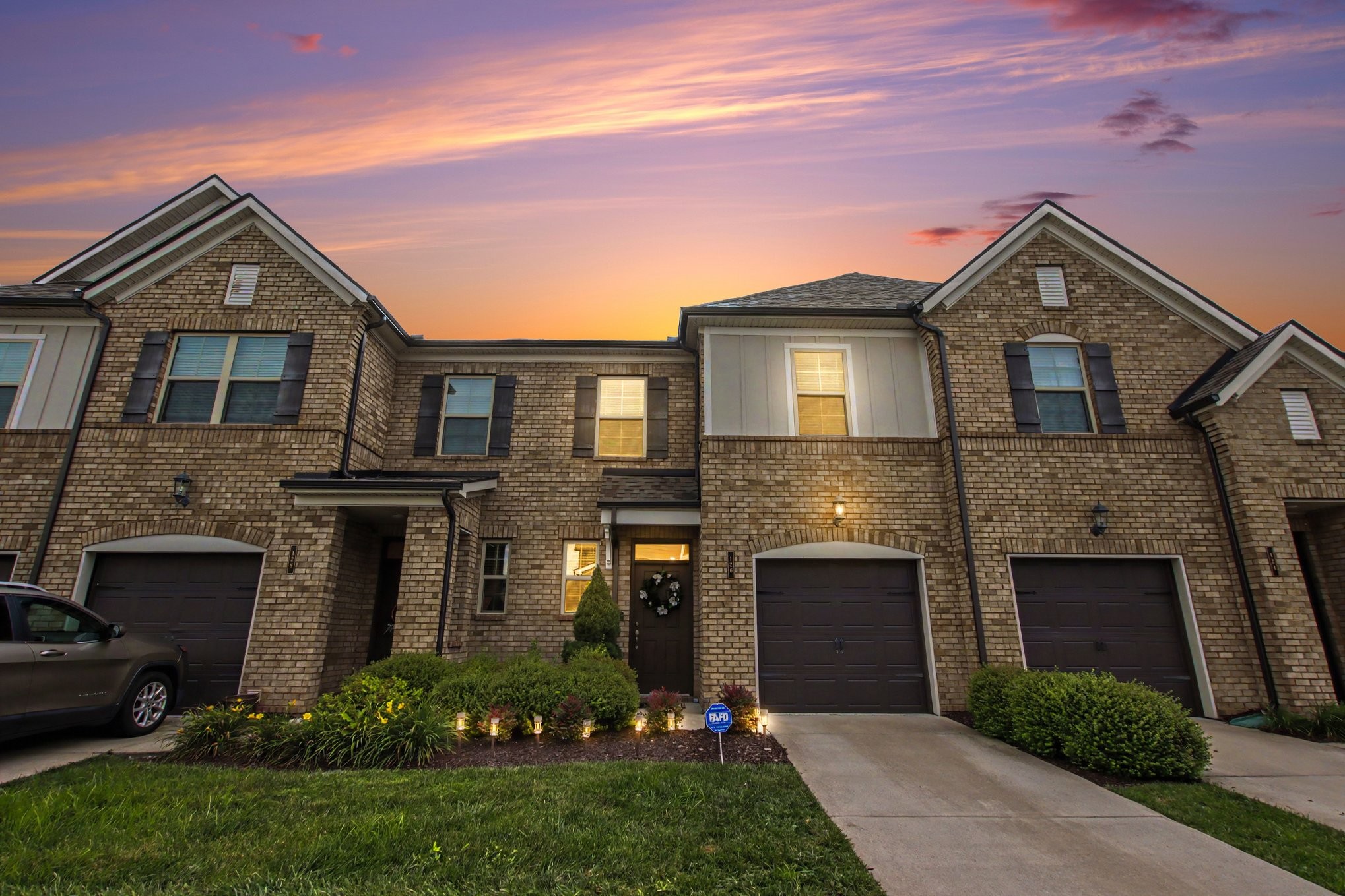 126 Bluestem Ct — photo
