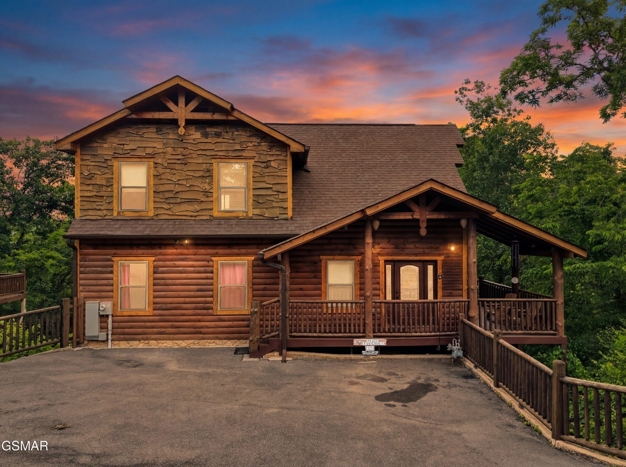 452 Alpine Mountain Way — photo