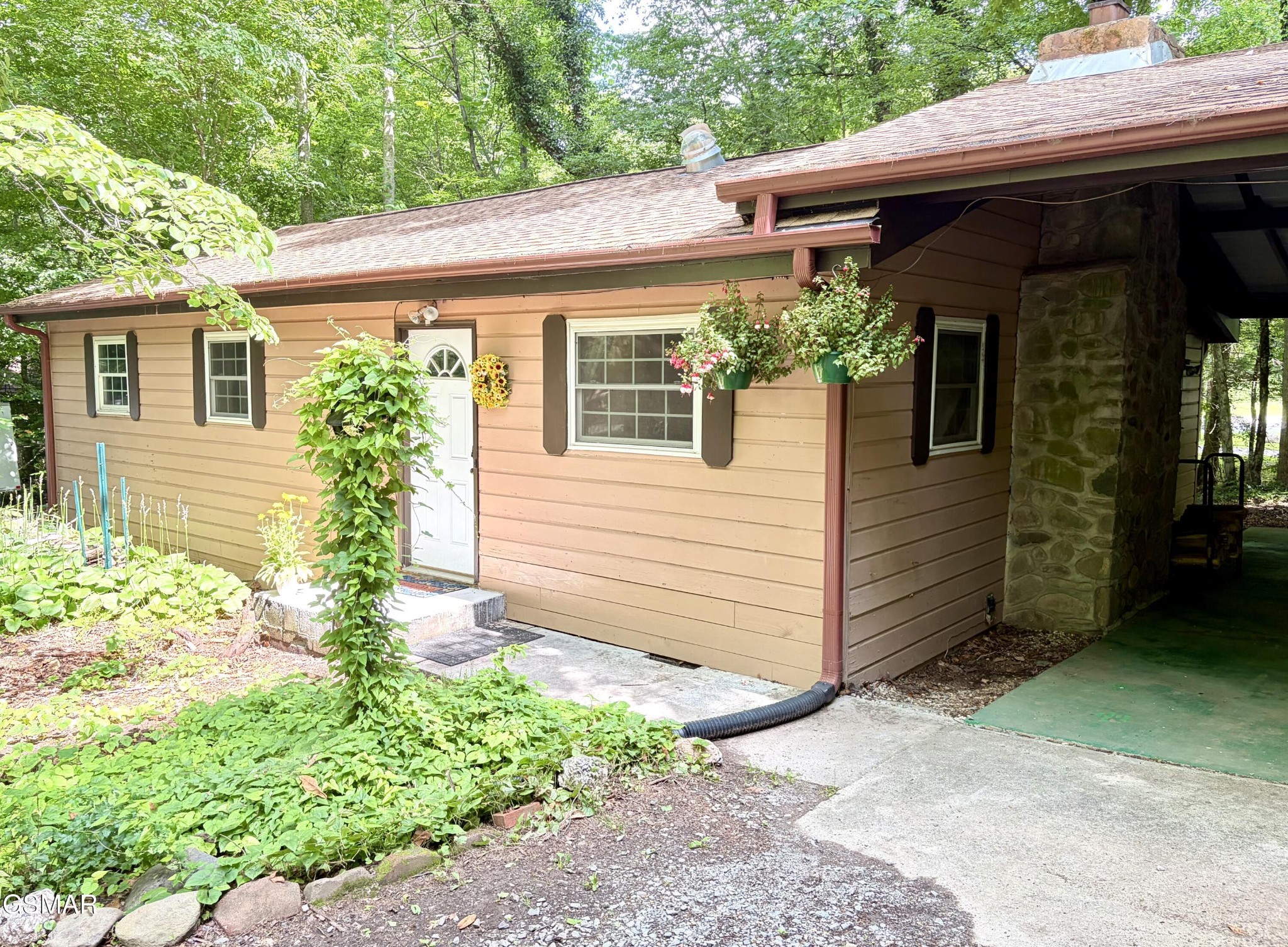 4413 E Scenic Drive — photo