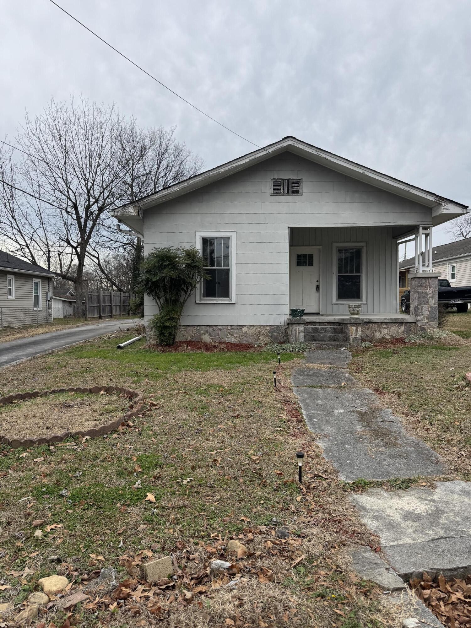 1708 Mcbrien Road — photo