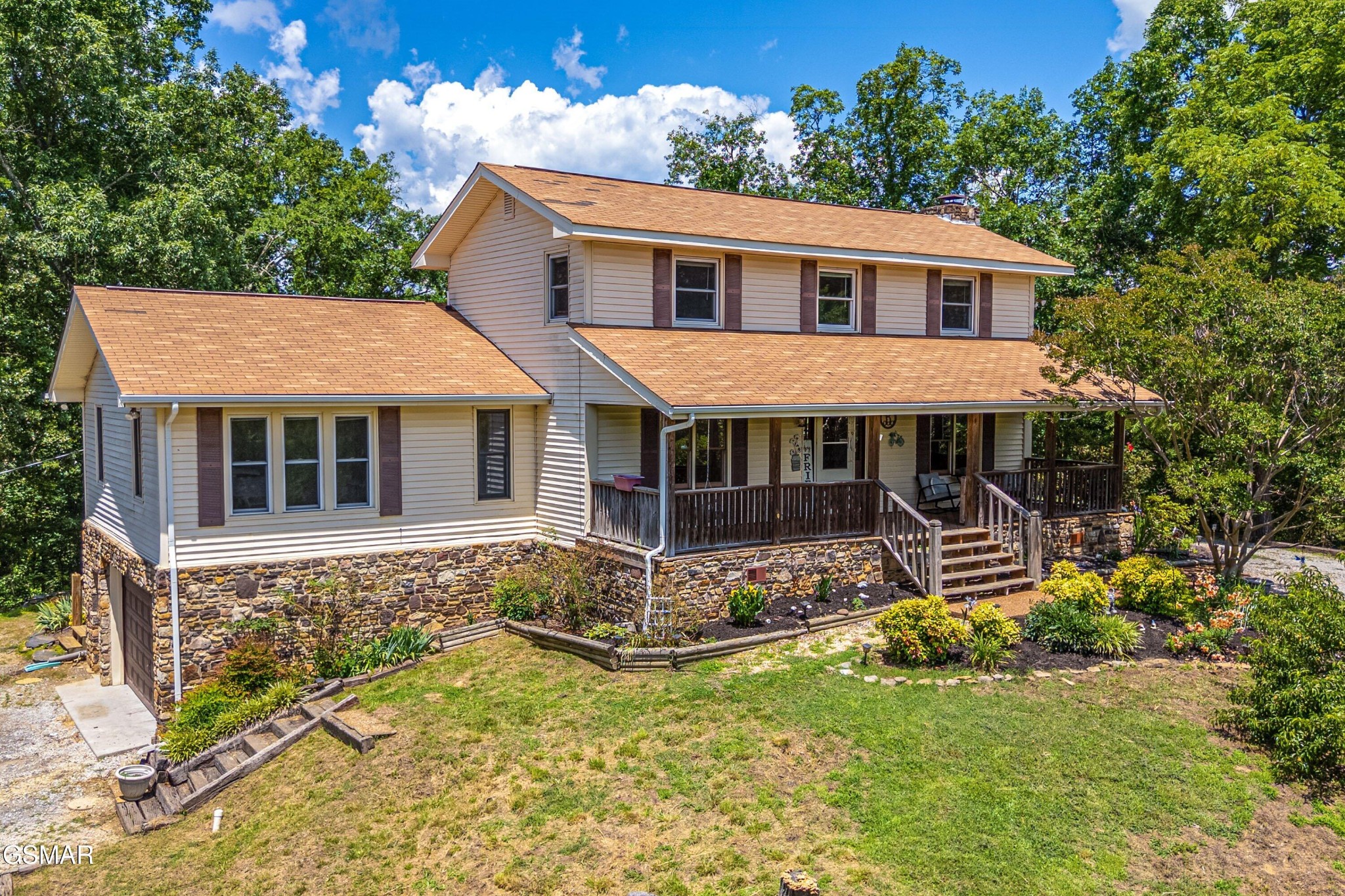 1131 Lindsey Drive — photo
