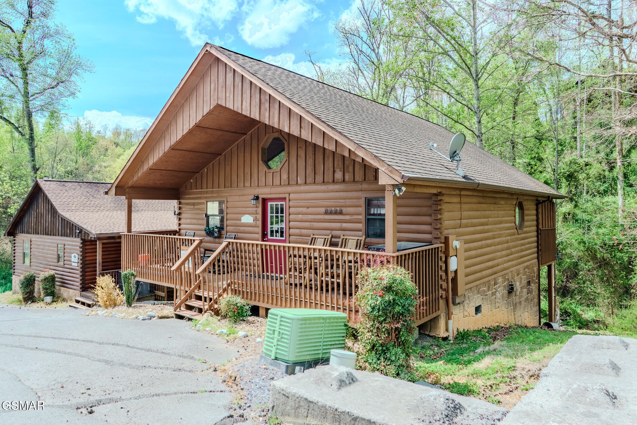 1505 Bears Den Way — photo