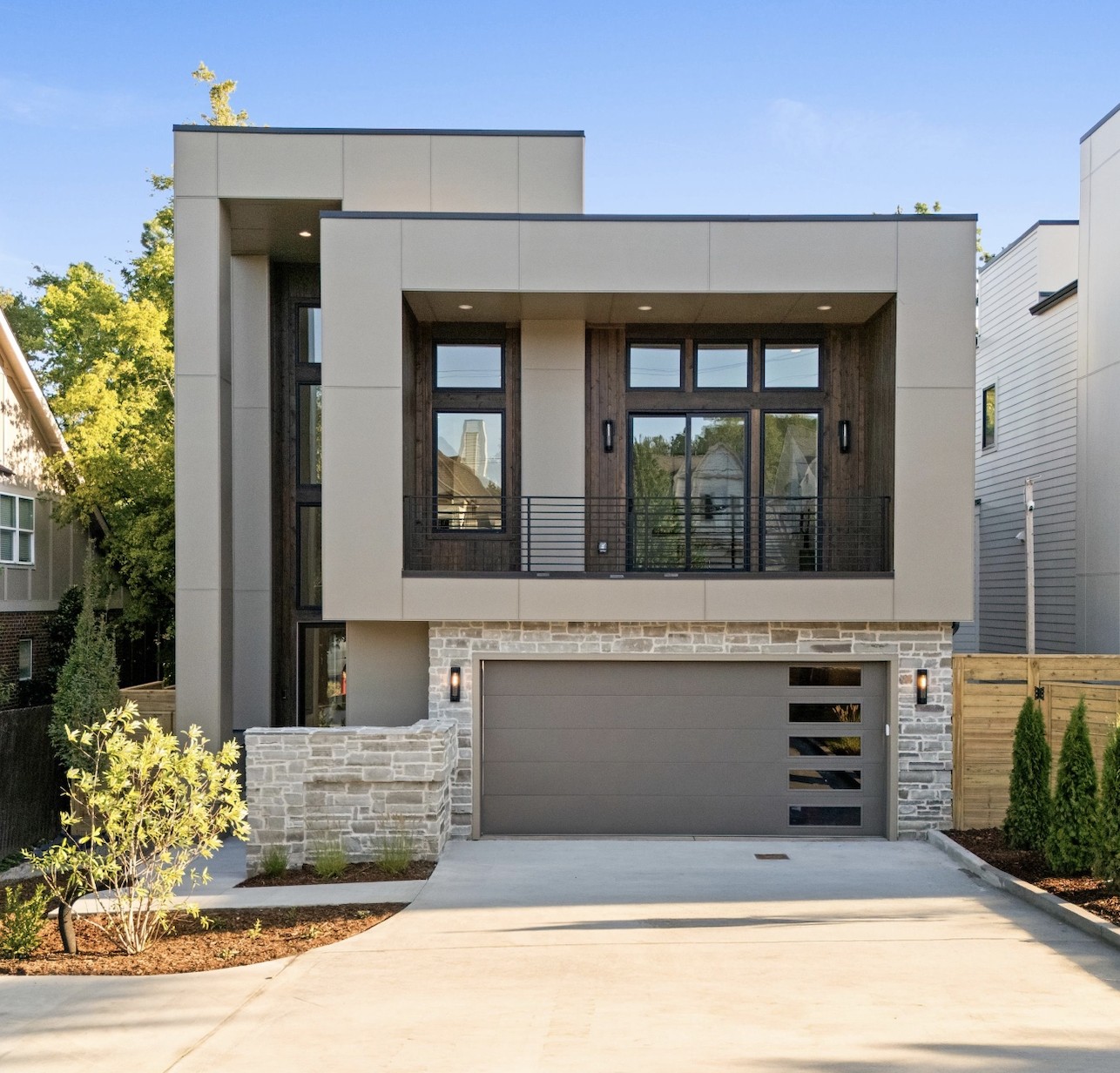 1109 Biltmore Dr a — photo