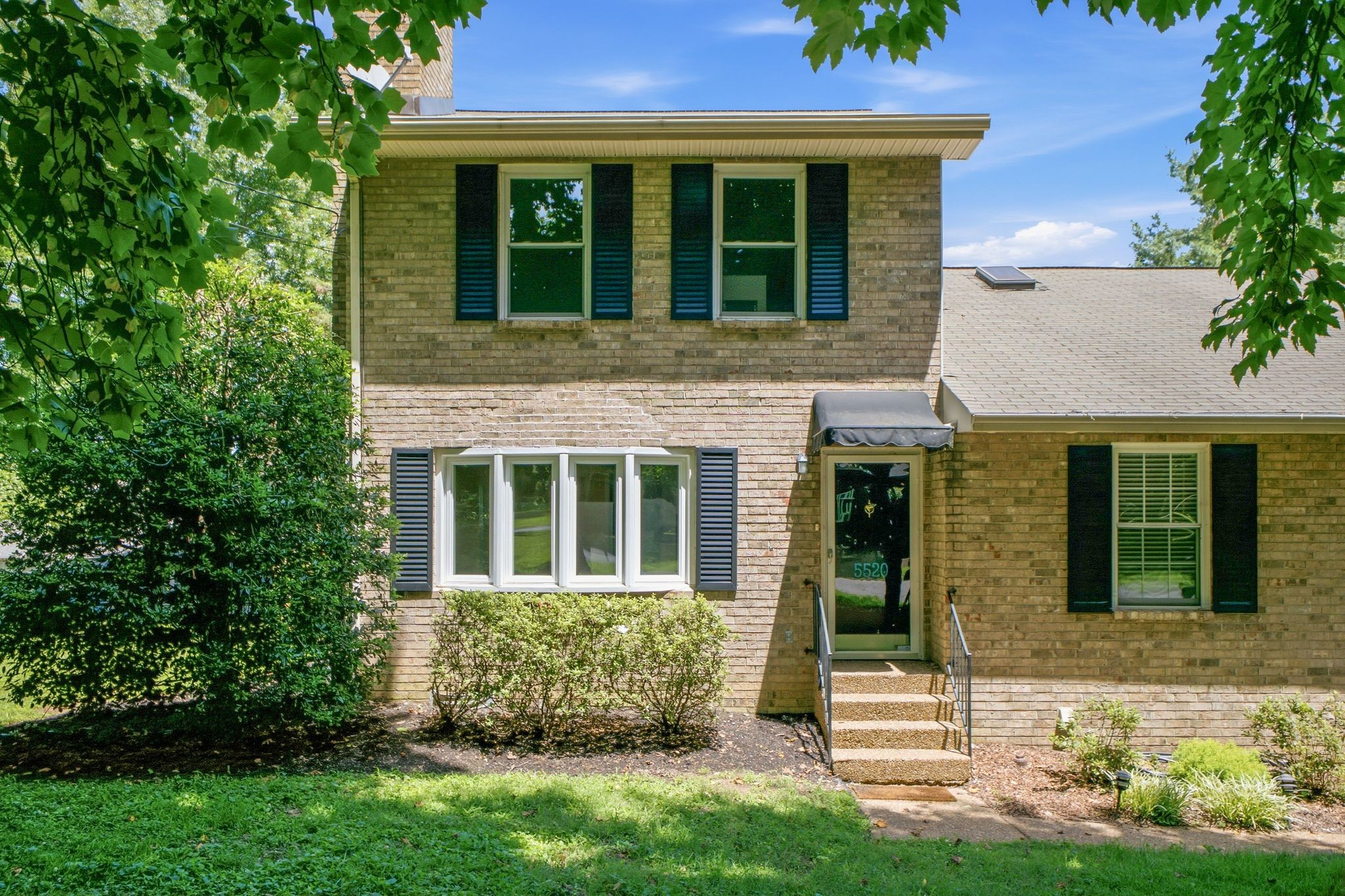 5520 Thalman Dr — photo