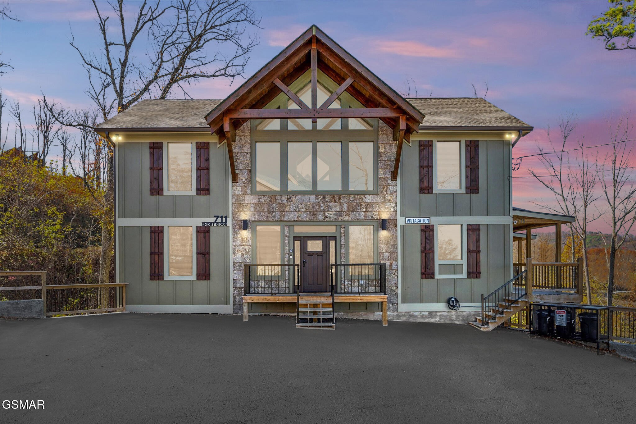 711 Short Ridge Court — photo