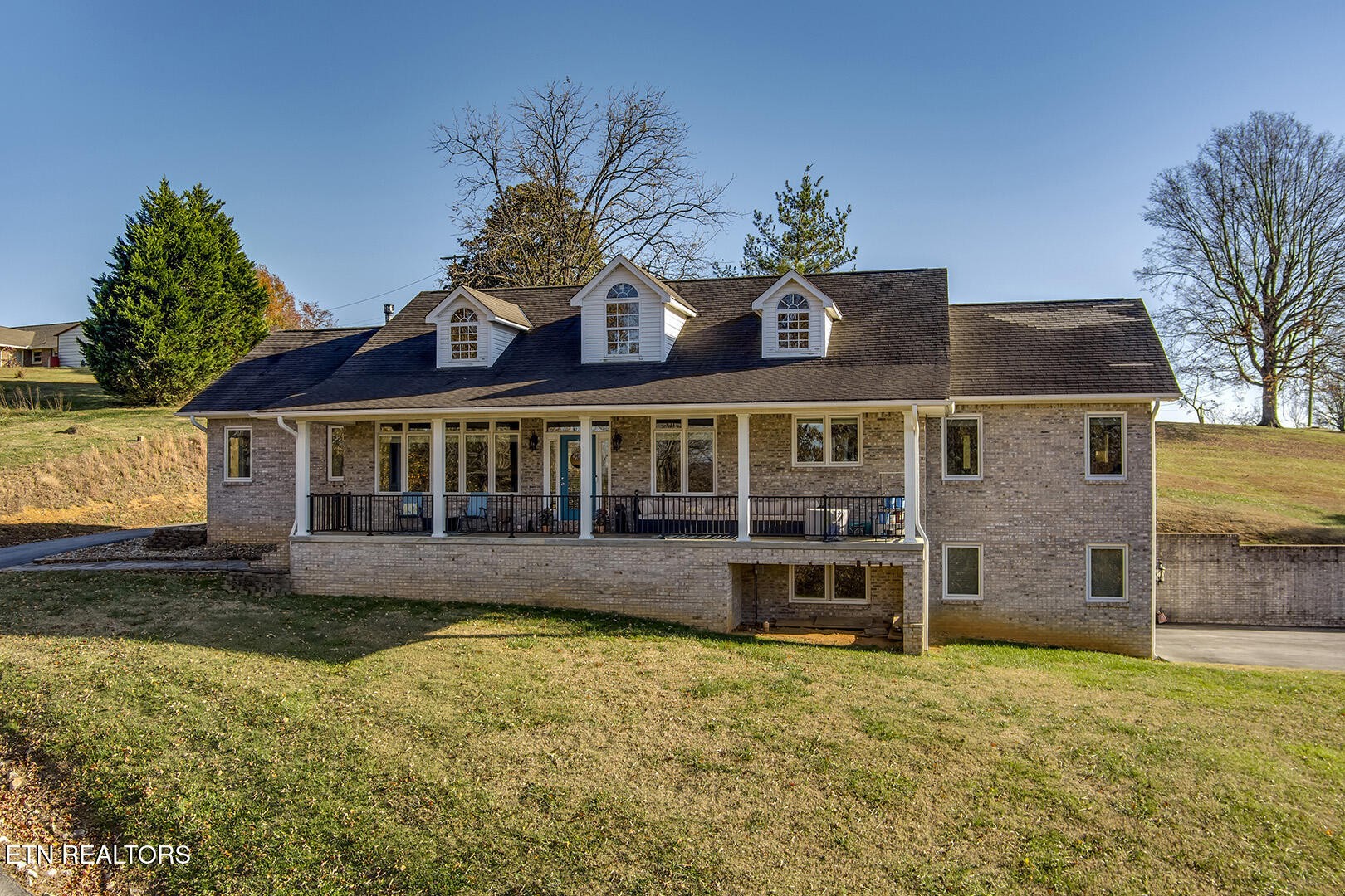 417 River Road, Loudon, TN 37774