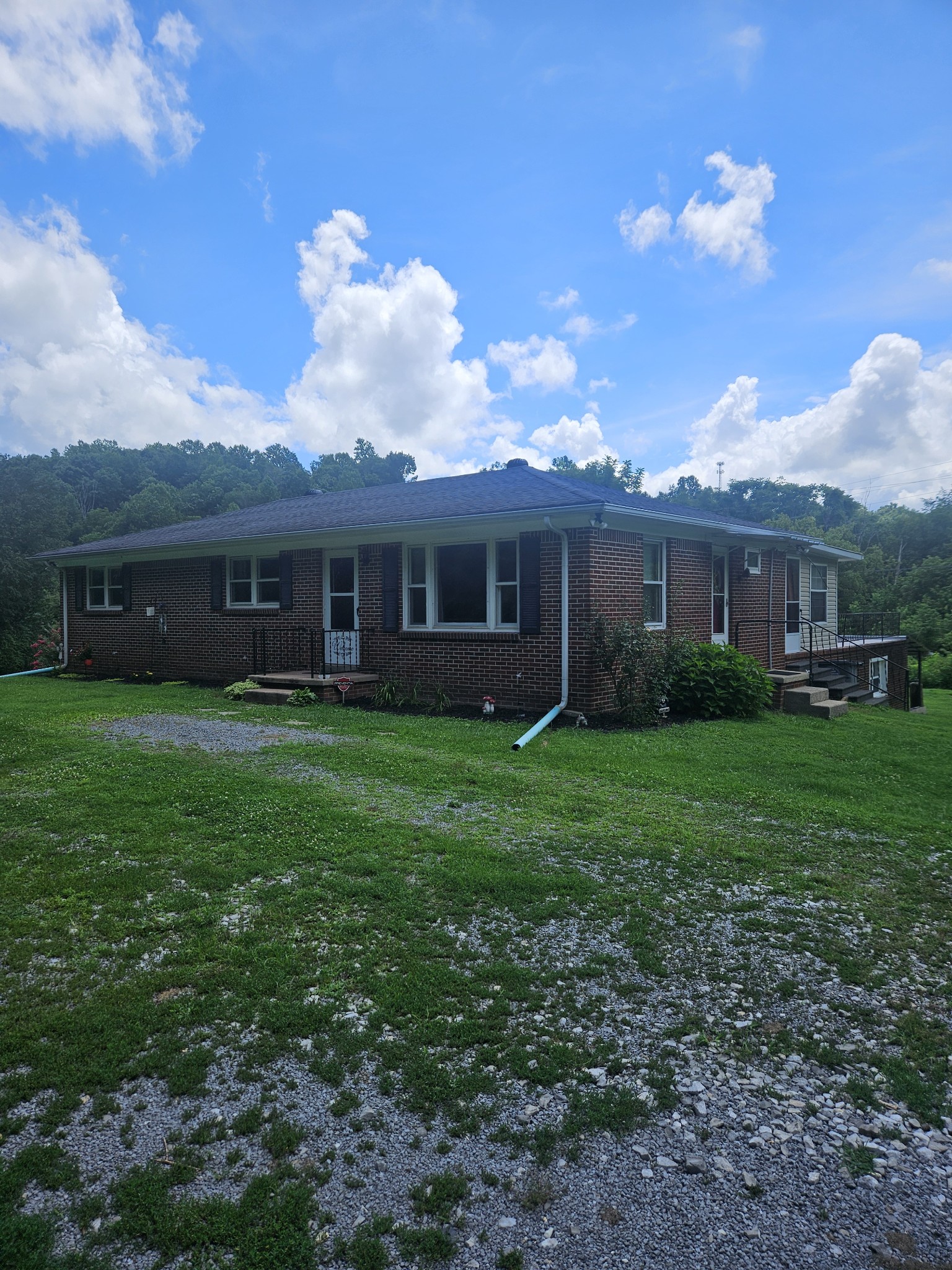 1490 S Long Creek Rd — photo