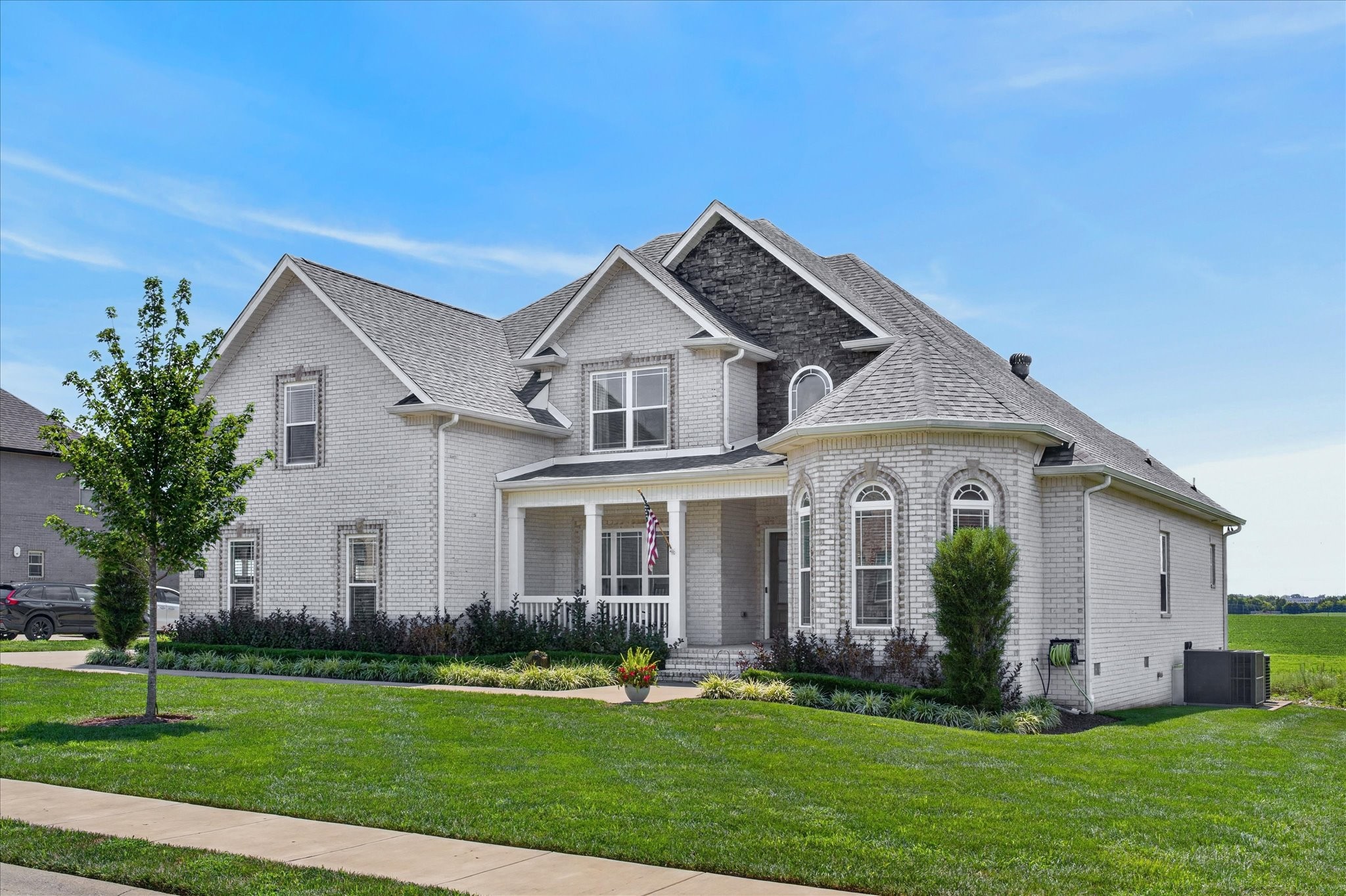 1141 Archibald Dr — photo