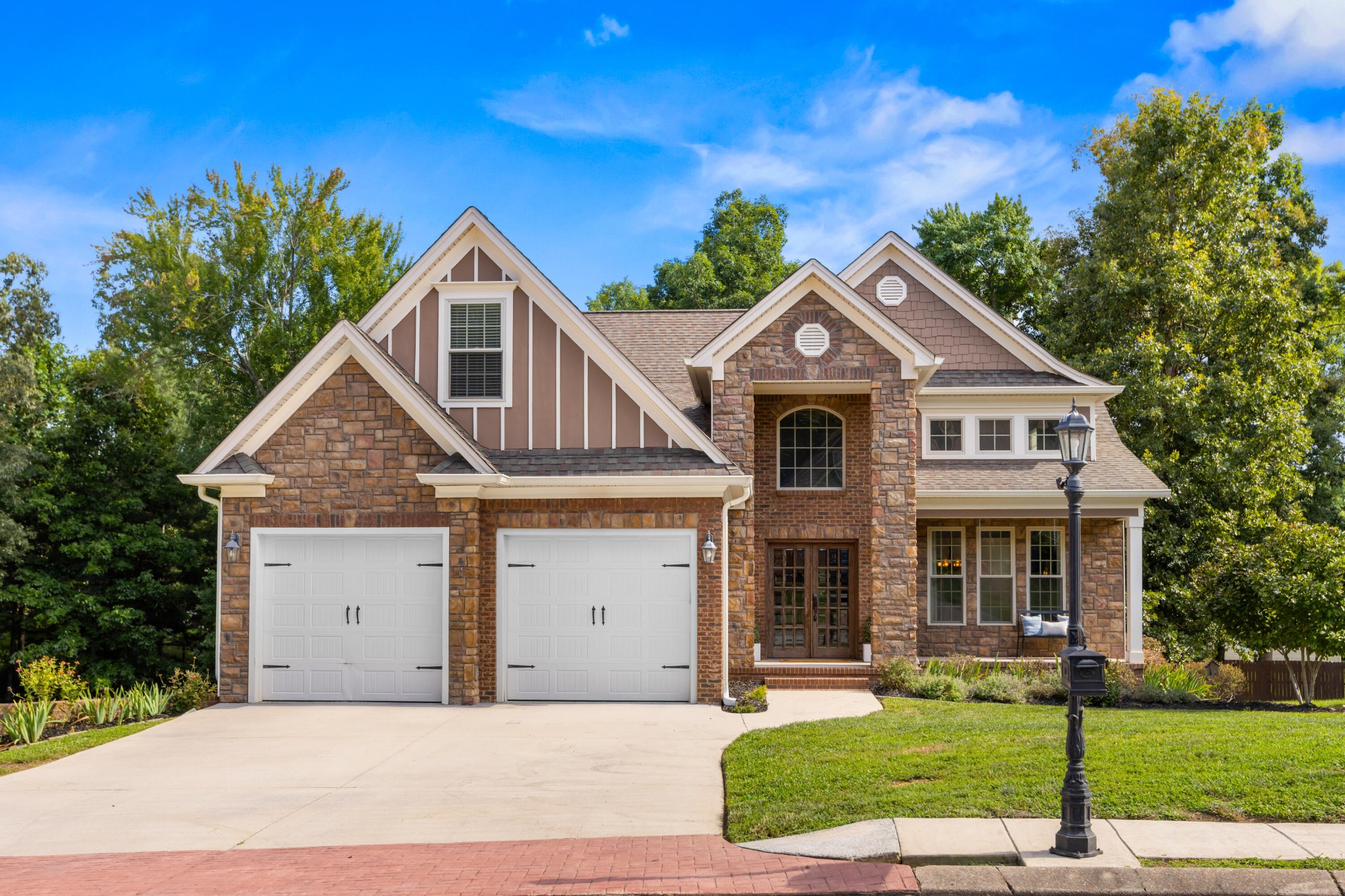 978 Brooke Stone Drive — photo