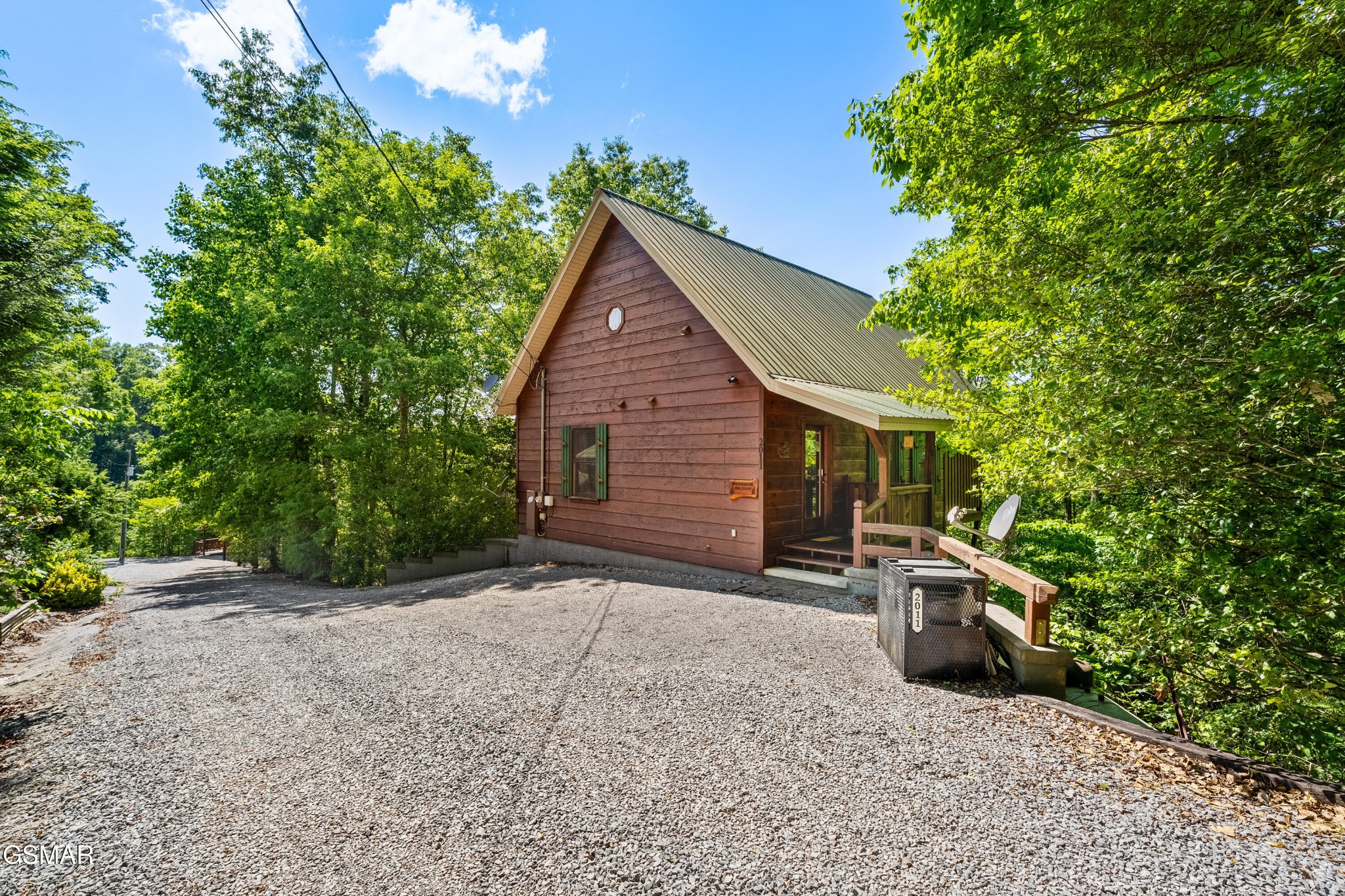 2011 Ridgecrest Loop Lane, Sevierville, TN 37876