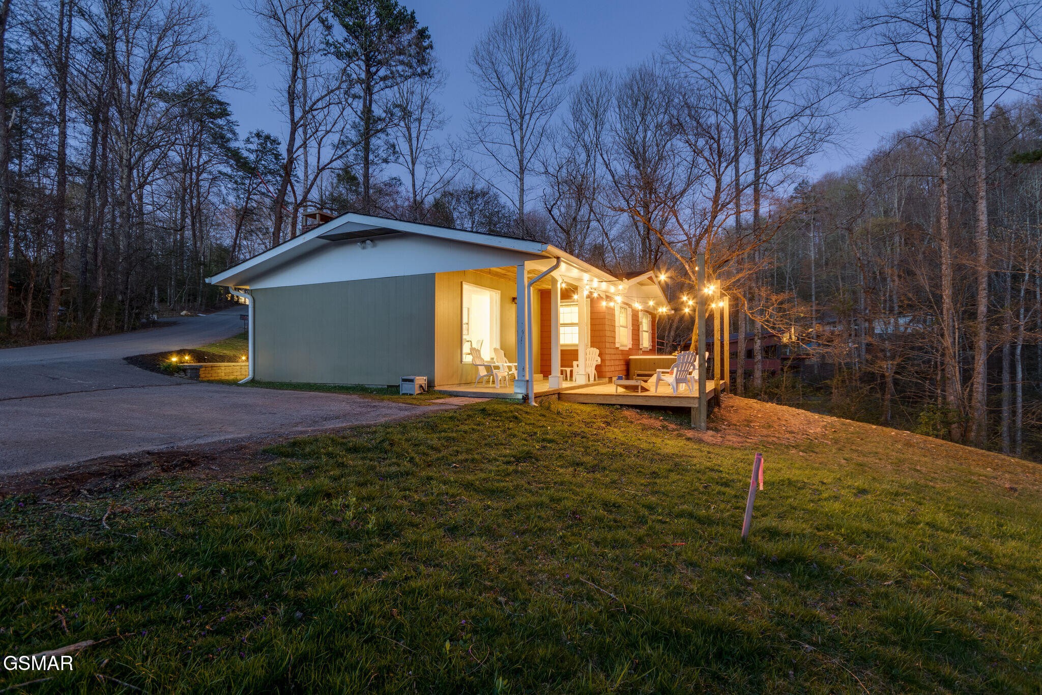 524 Reba Lane — photo