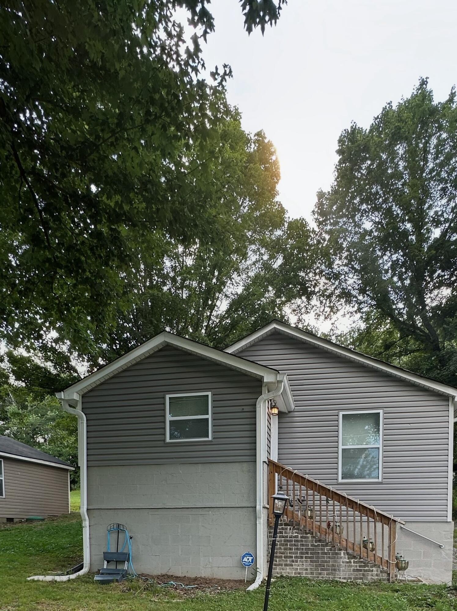 2226 Buchanan Road, SE — photo